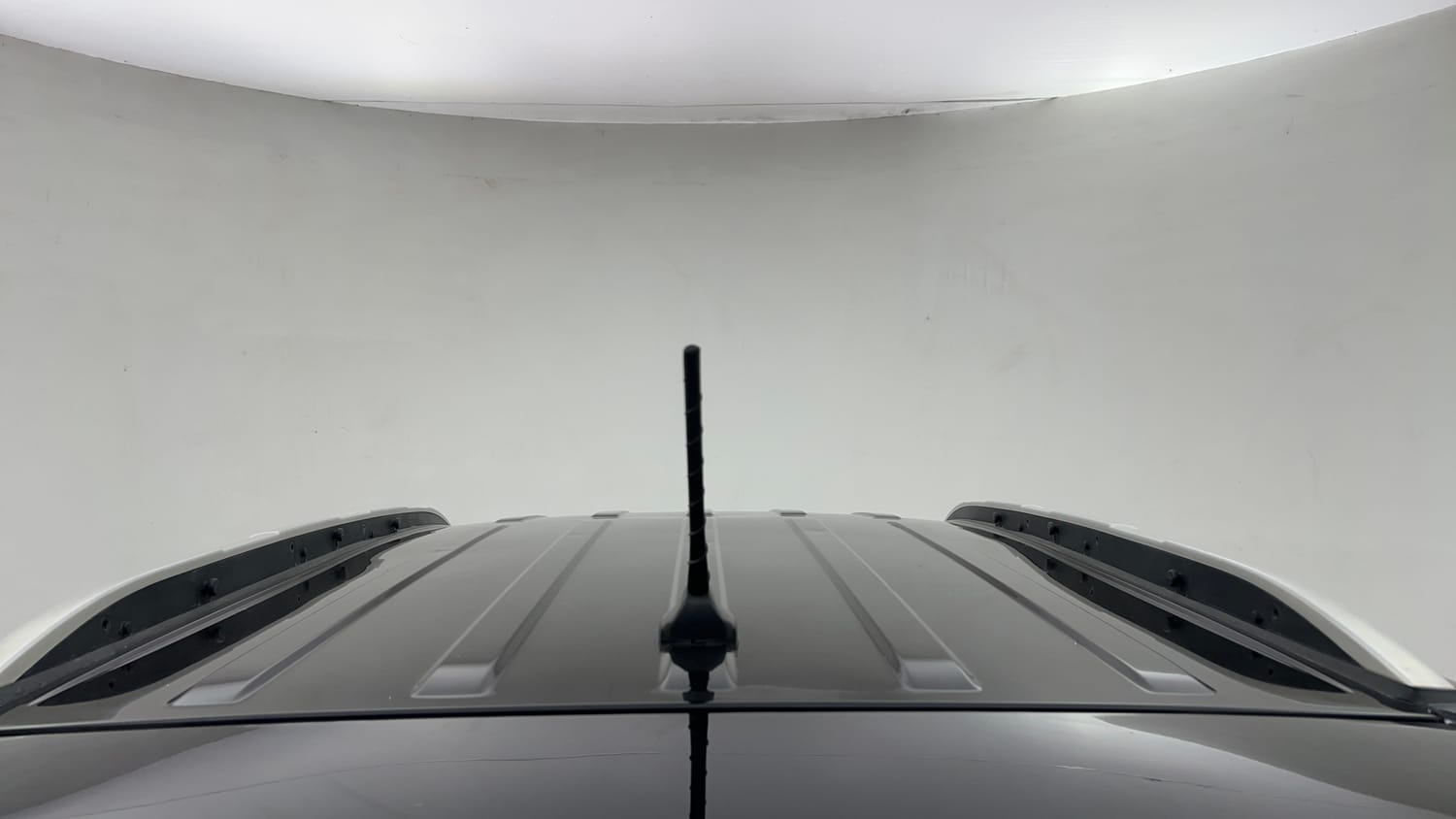 Used 2019 Ford EcoSport Titanium 1.5L TDCi Diesel Manual exterior EXTERIOR ROOF VIEW