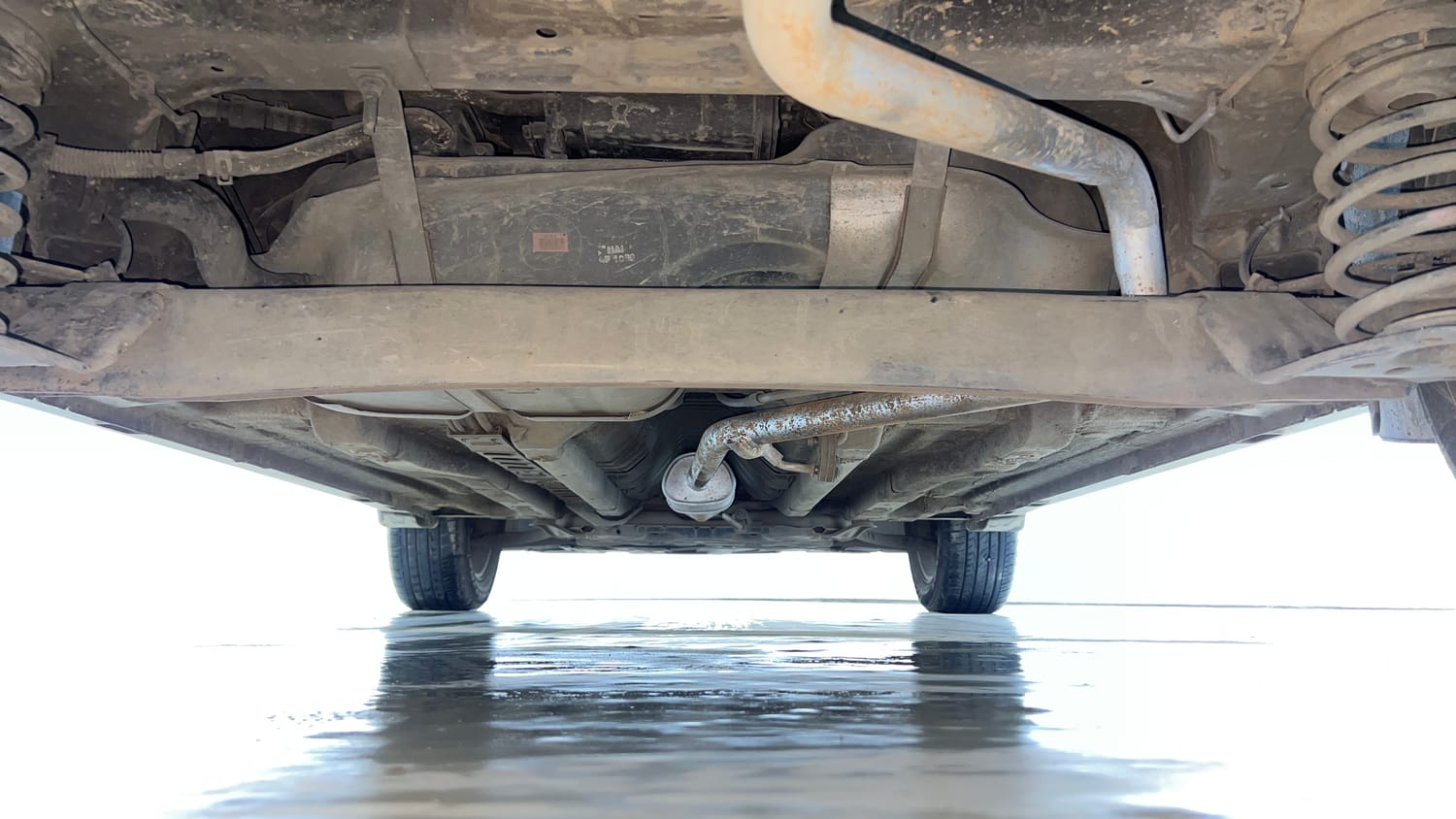 Used 2018 Hyundai Creta SX 1.6 AT Petrol Petrol Automatic extra REAR UNDERBODY VIEW (TAKEN FROM REAR)