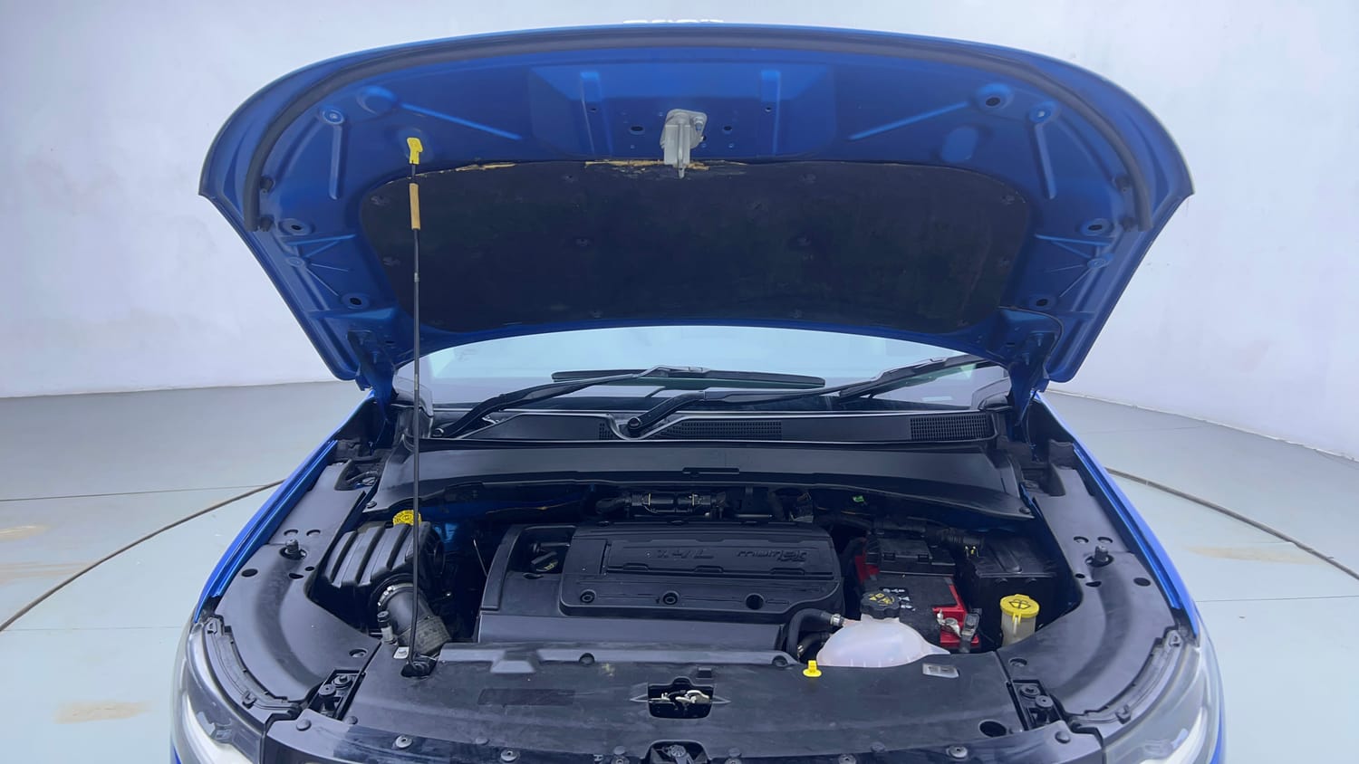 Used 2018 Jeep Compass Limited 1.4 Petrol AT Petrol Automatic engine ENGINE & BONNET OPEN FRONT VIEW