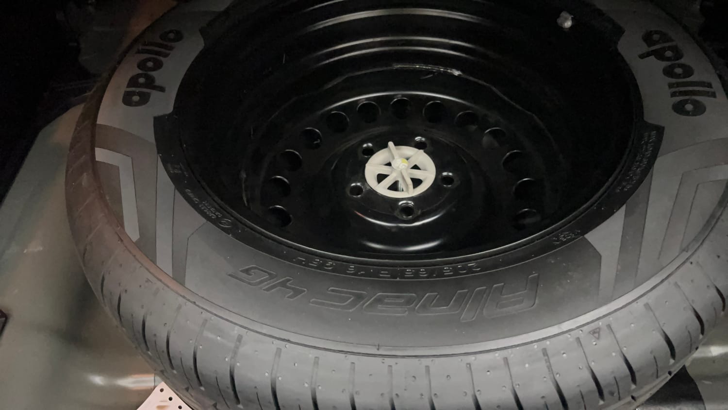 Used 2023 Hyundai Creta SX 1.5 Petrol Petrol Manual tyres SPARE TYRE VIEW