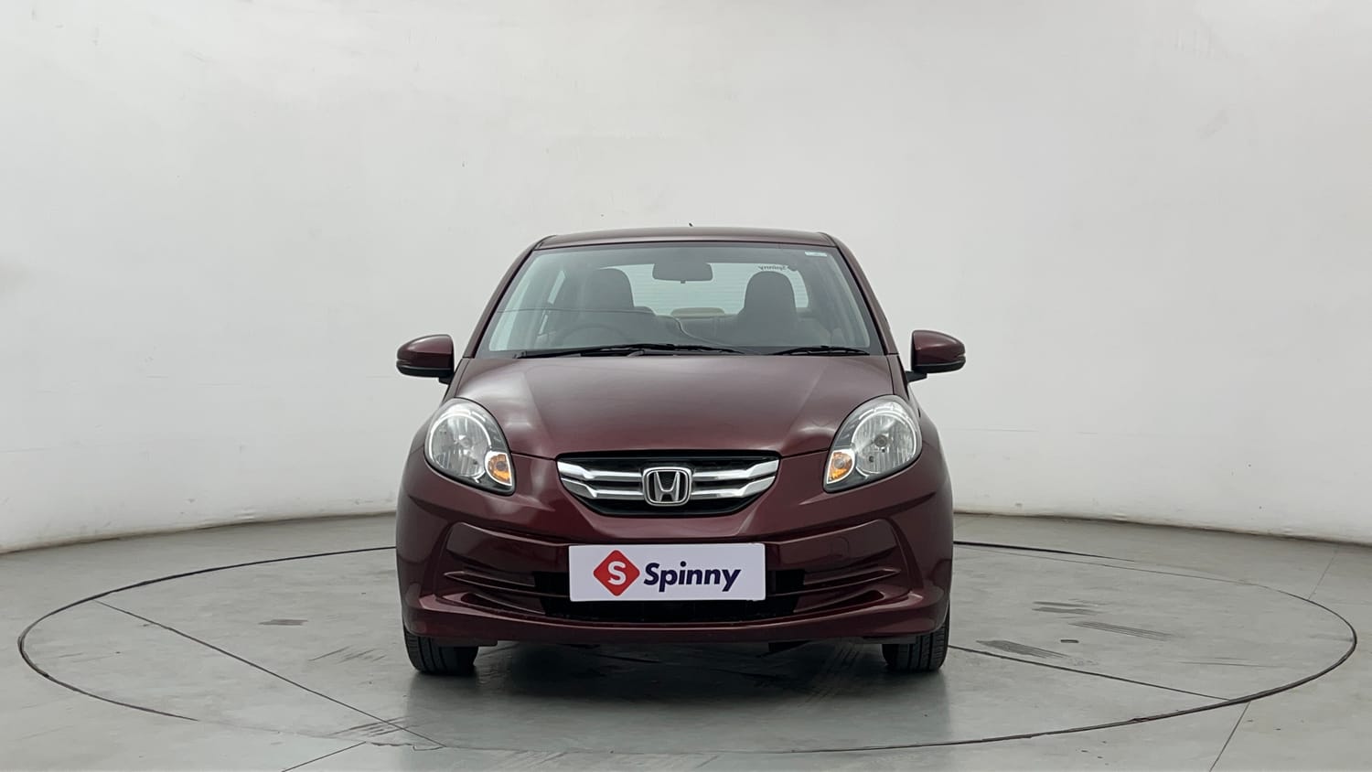 Used 2015 Honda Amaze 1.2 S i-VTEC Petrol Manual exterior FRONT VIEW