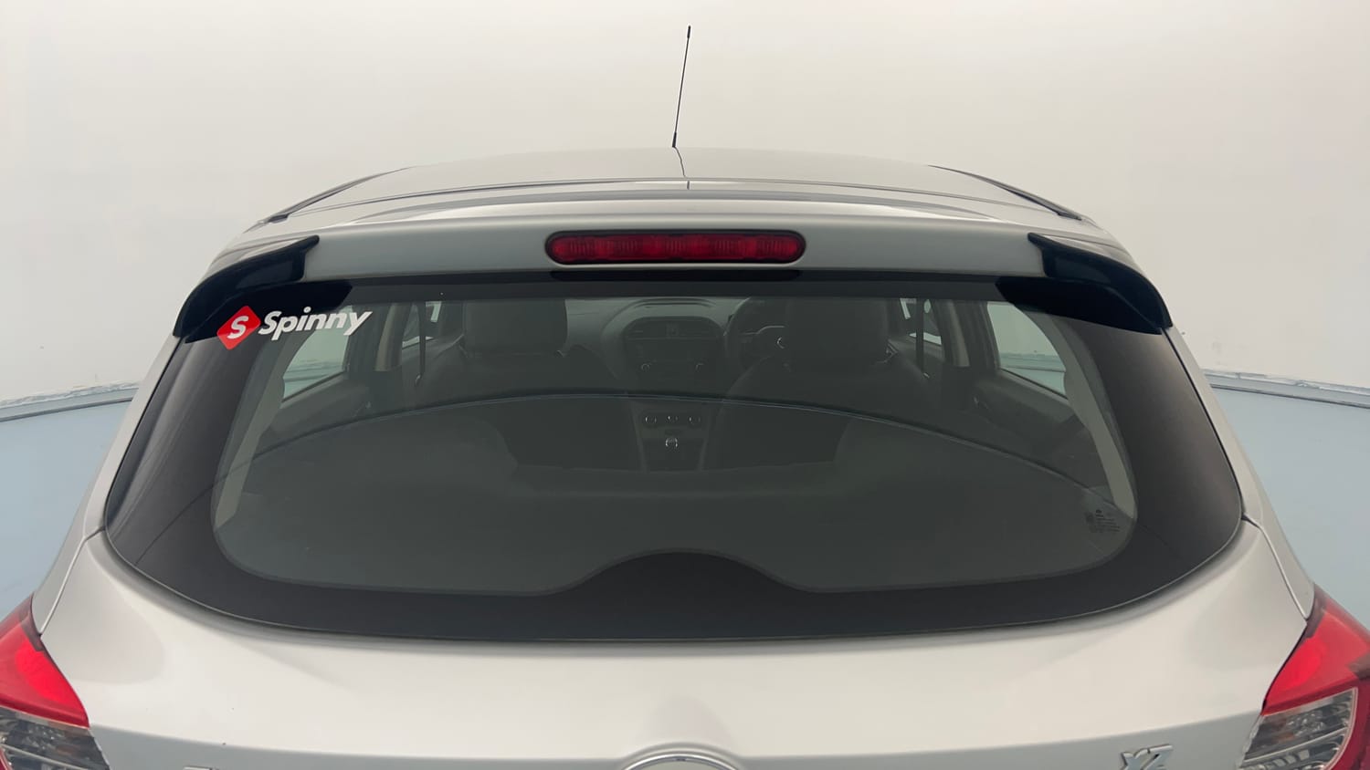 Used 2019 Tata Tiago Revotron XZ w/o Alloy Petrol Manual exterior BACK WINDSHIELD VIEW