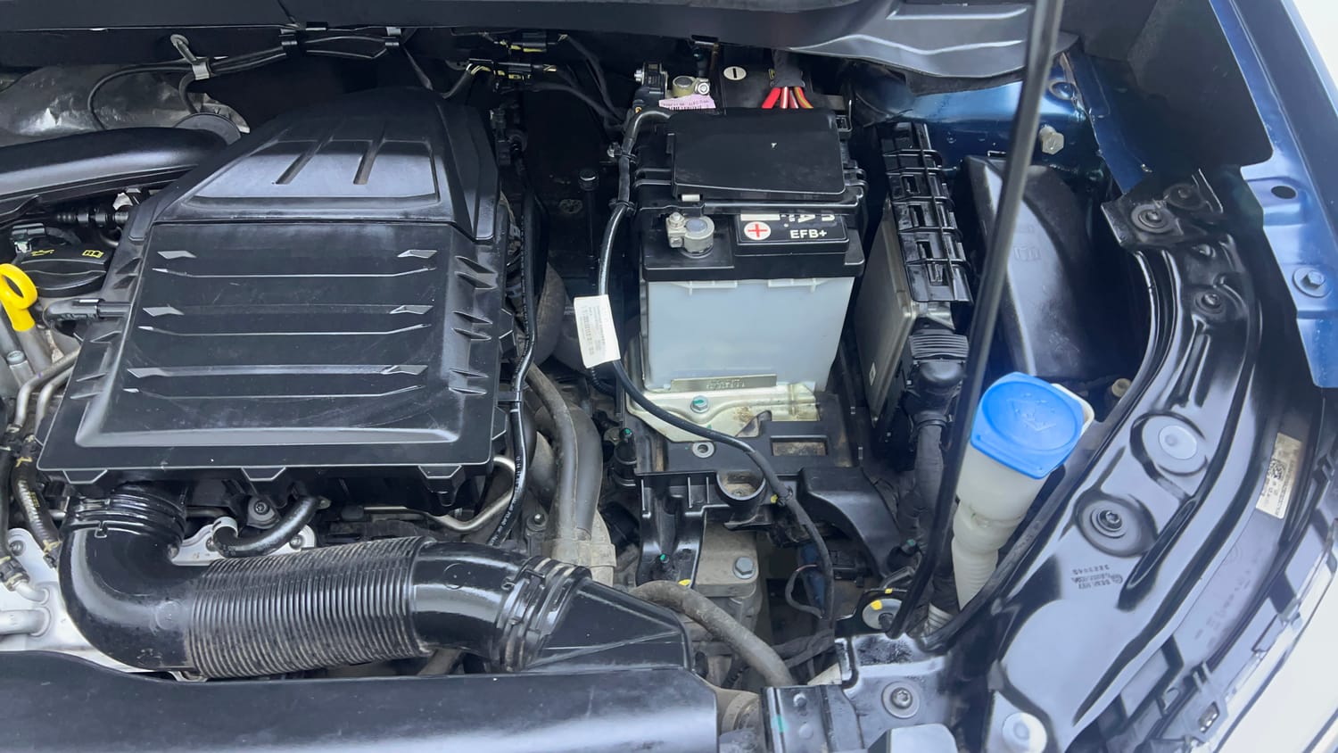 Used 2025 Volkswagen Taigun Topline 1.0 TSI AT Petrol Automatic engine ENGINE LEFT SIDE VIEW