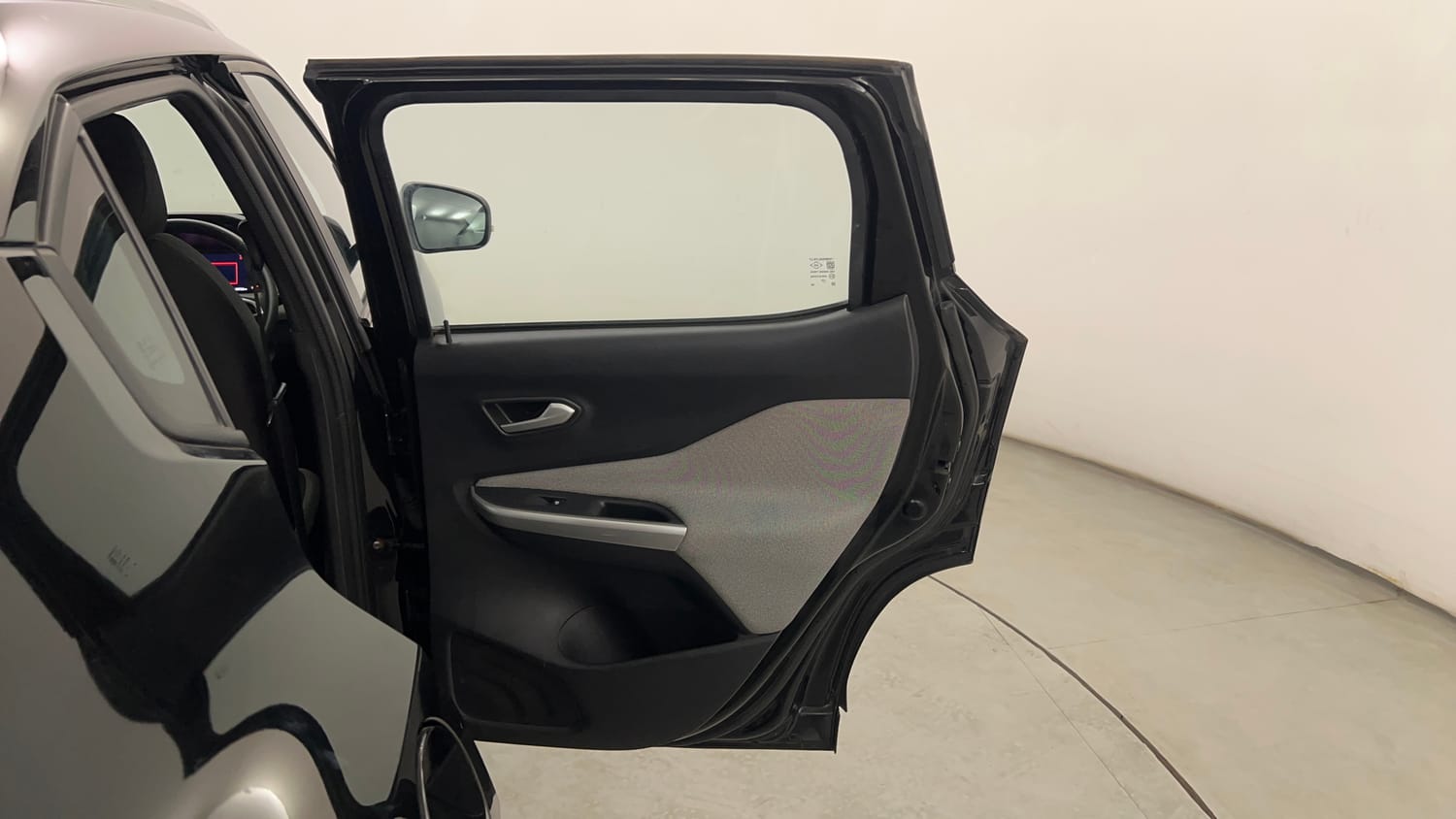 Used 2023 Nissan Magnite XV Petrol Manual interior RIGHT REAR DOOR OPEN VIEW