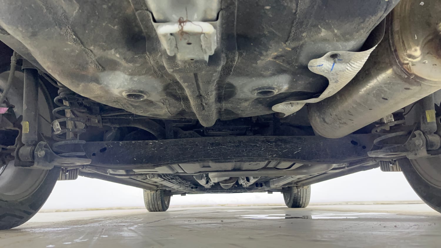 Used 2026 Hyundai Verna 1.5 MPi Petrol IVT HX 6 Petrol Automatic extra REAR UNDERBODY VIEW (TAKEN FROM REAR)