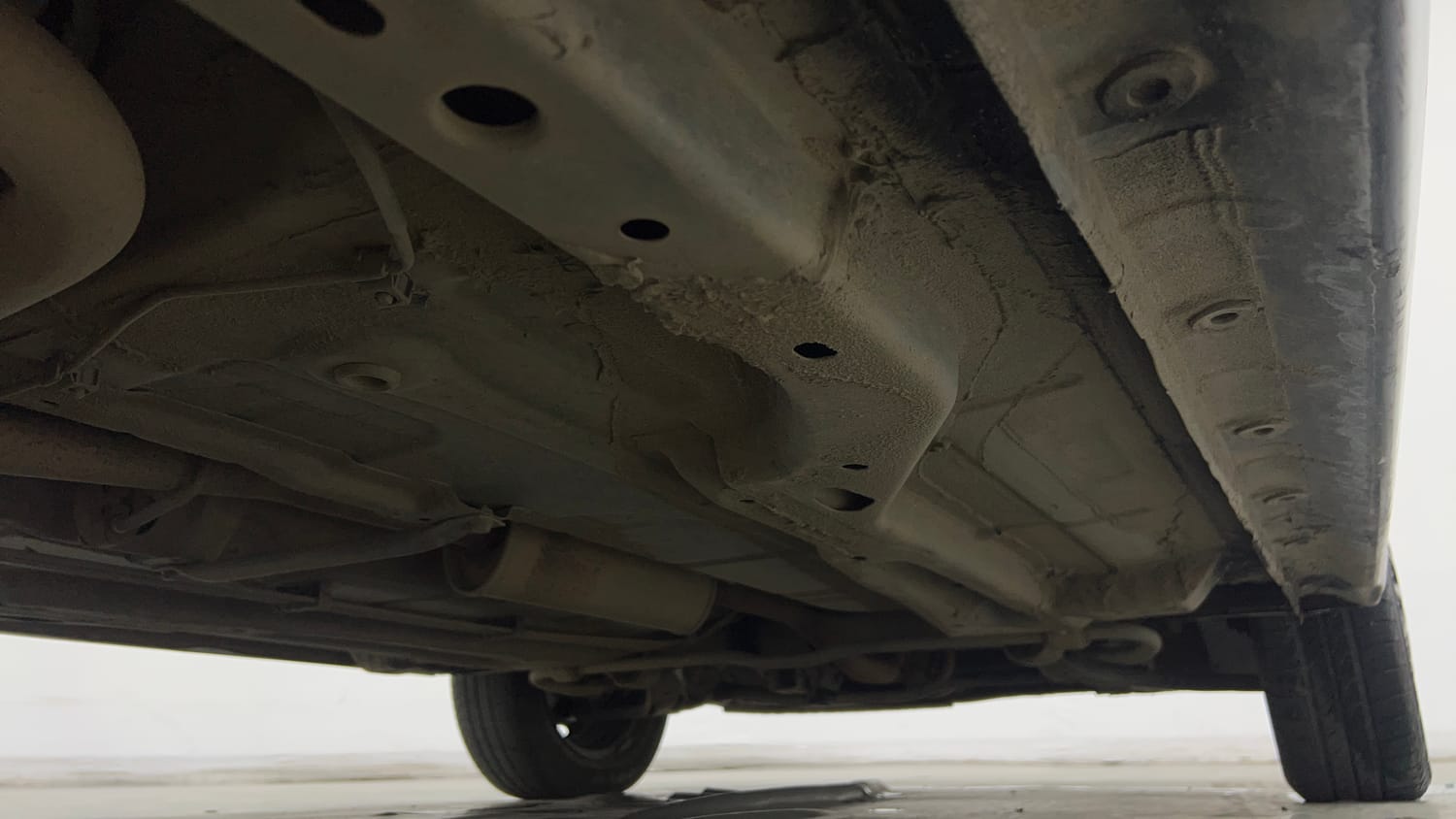 Used 2022 Tata Tiago XE Petrol Manual extra REAR RIGHT UNDERBODY VIEW