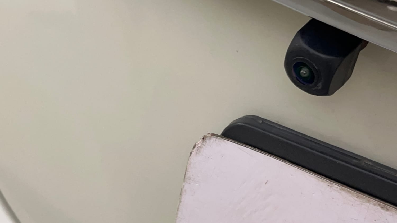Used 2018 Nissan Sunny XV CVT Petrol Automatic top_features Rear camera