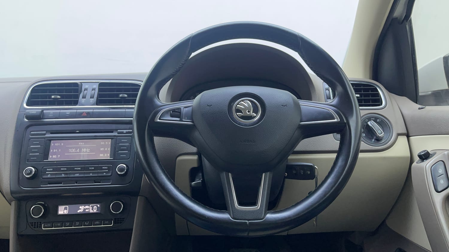 Used 2016 Skoda Rapid 1.5 TDI CR Style Plus AT Diesel Automatic interior STEERING VIEW