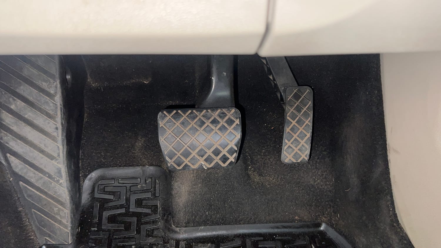 Used 2018 Skoda Octavia 1.8 TSI L&K Petrol Automatic interior PEDALS VIEW