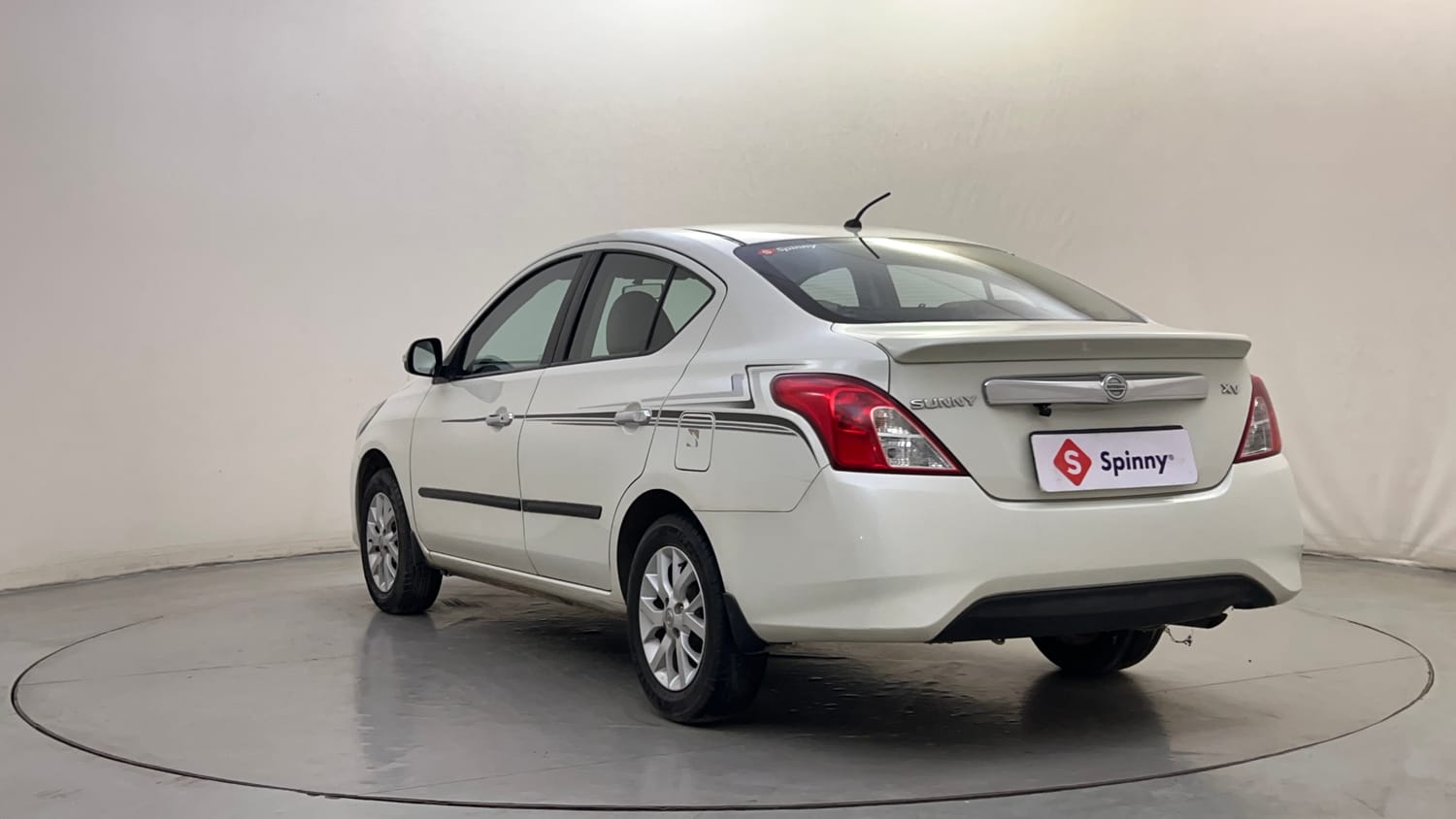 Used 2018 Nissan Sunny XV CVT Petrol Automatic exterior LEFT REAR CORNER VIEW