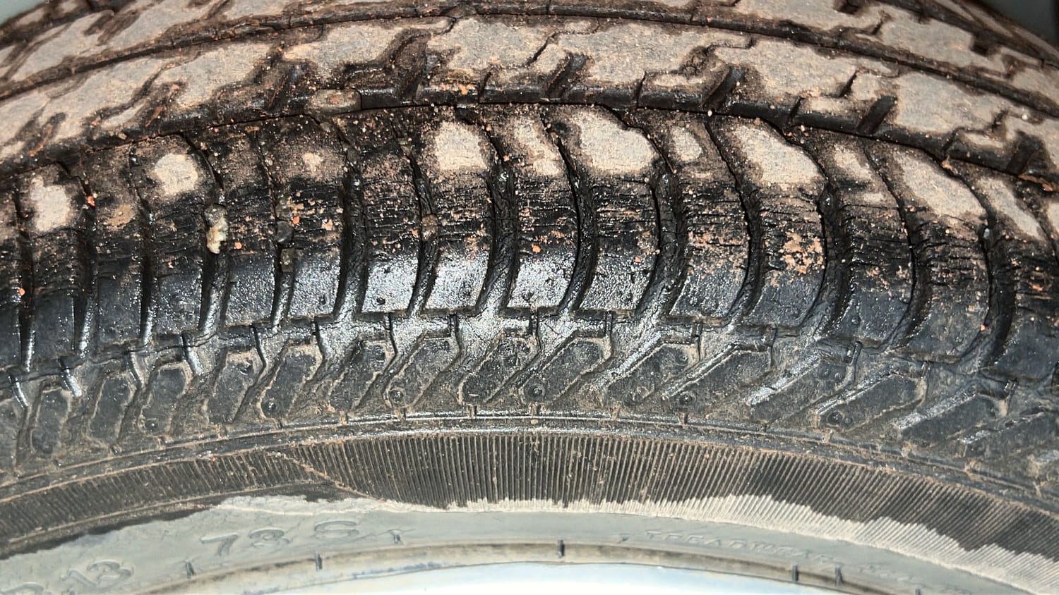 Used 2018 maruti-suzuki Alto K10 VXi (O) AMT Petrol Automatic tyres RIGHT REAR TYRE TREAD VIEW