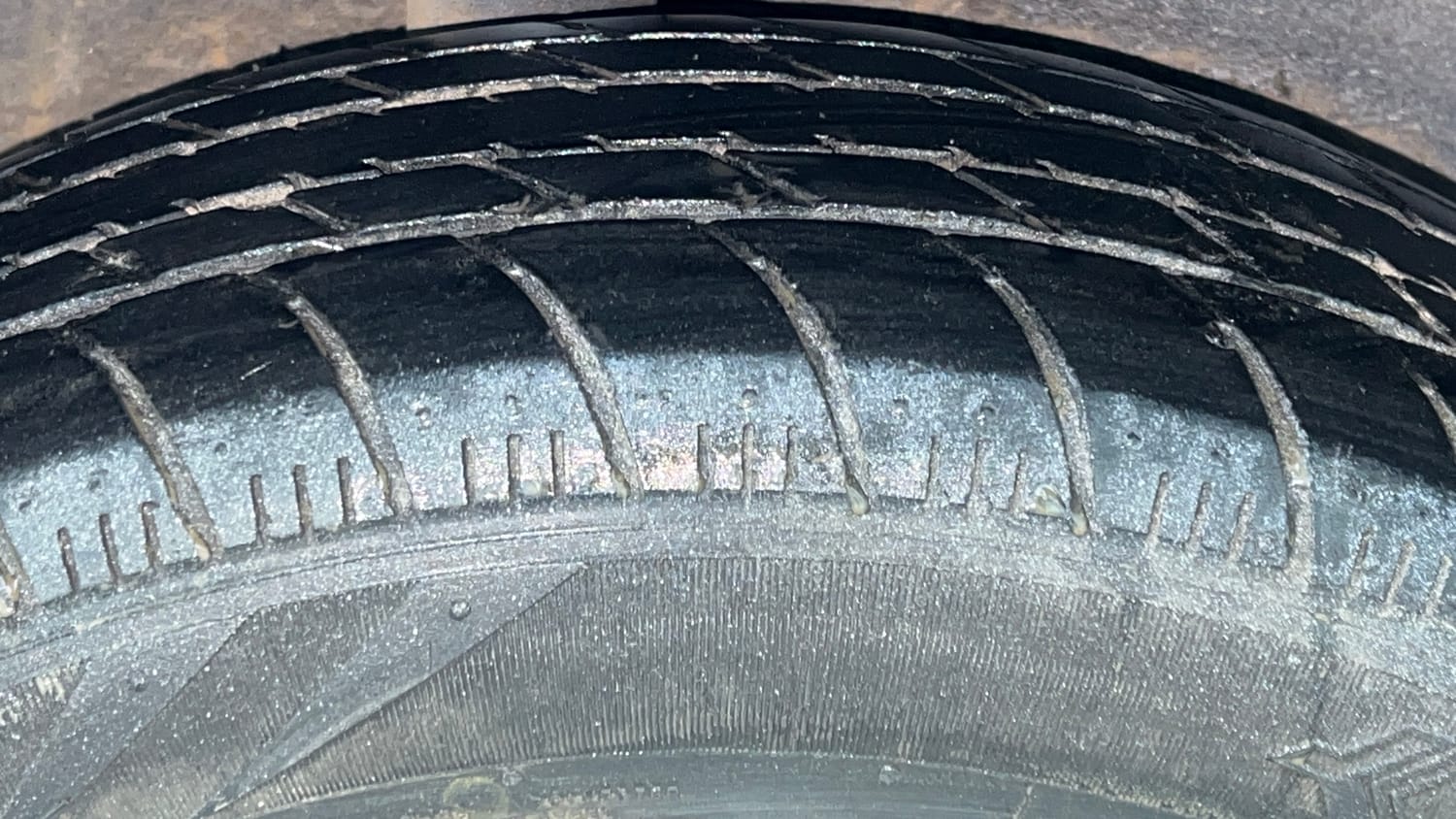Used 2019 Maruti Suzuki Celerio VXi (O) CNG Cng Manual tyres RIGHT REAR TYRE TREAD VIEW