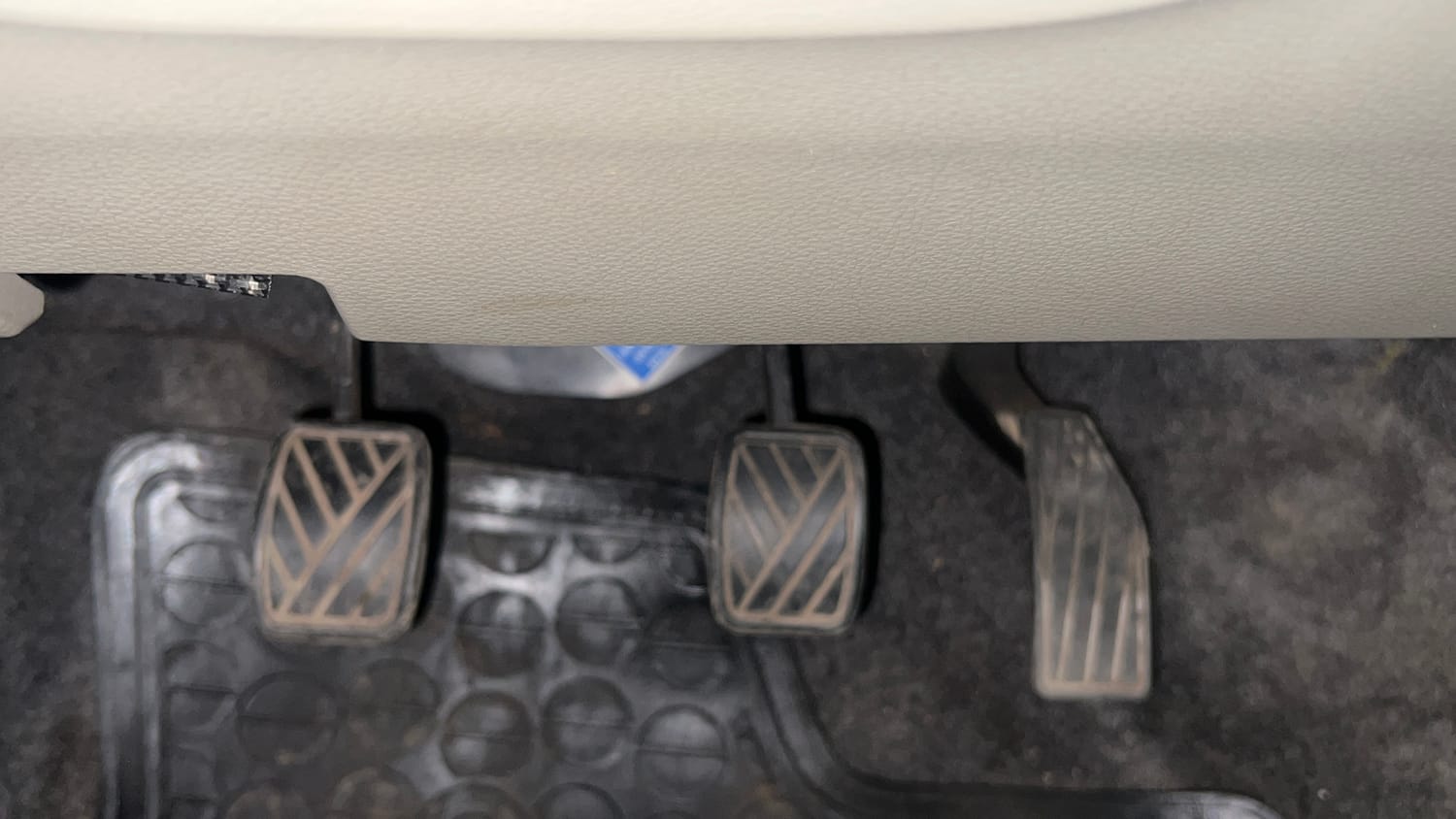 Used 2017 Maruti Suzuki Celerio ZXi Petrol Manual interior PEDALS VIEW