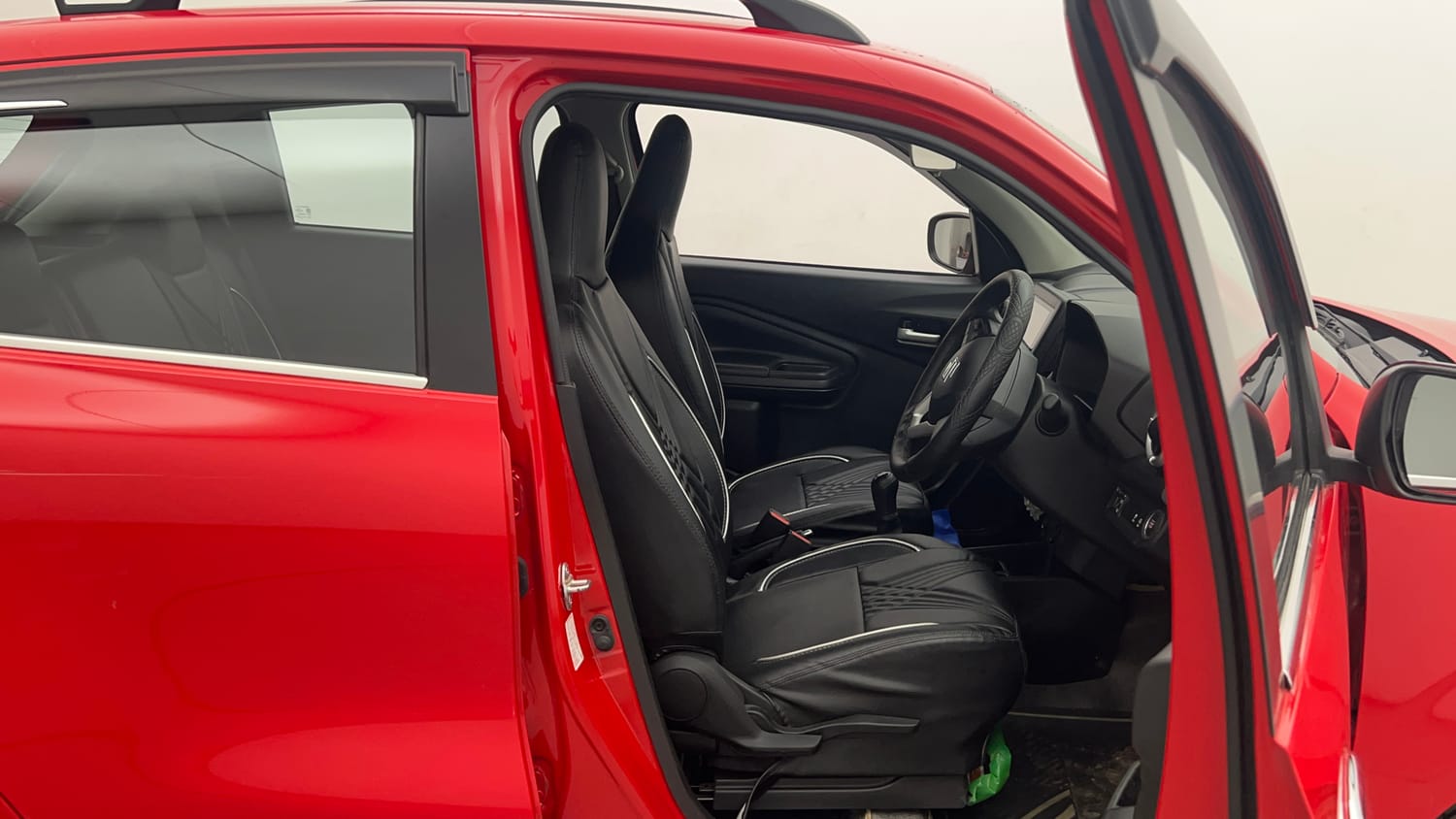 Used 2024 Maruti Suzuki Celerio ZXi Plus Petrol Manual interior RIGHT SIDE FRONT DOOR CABIN VIEW