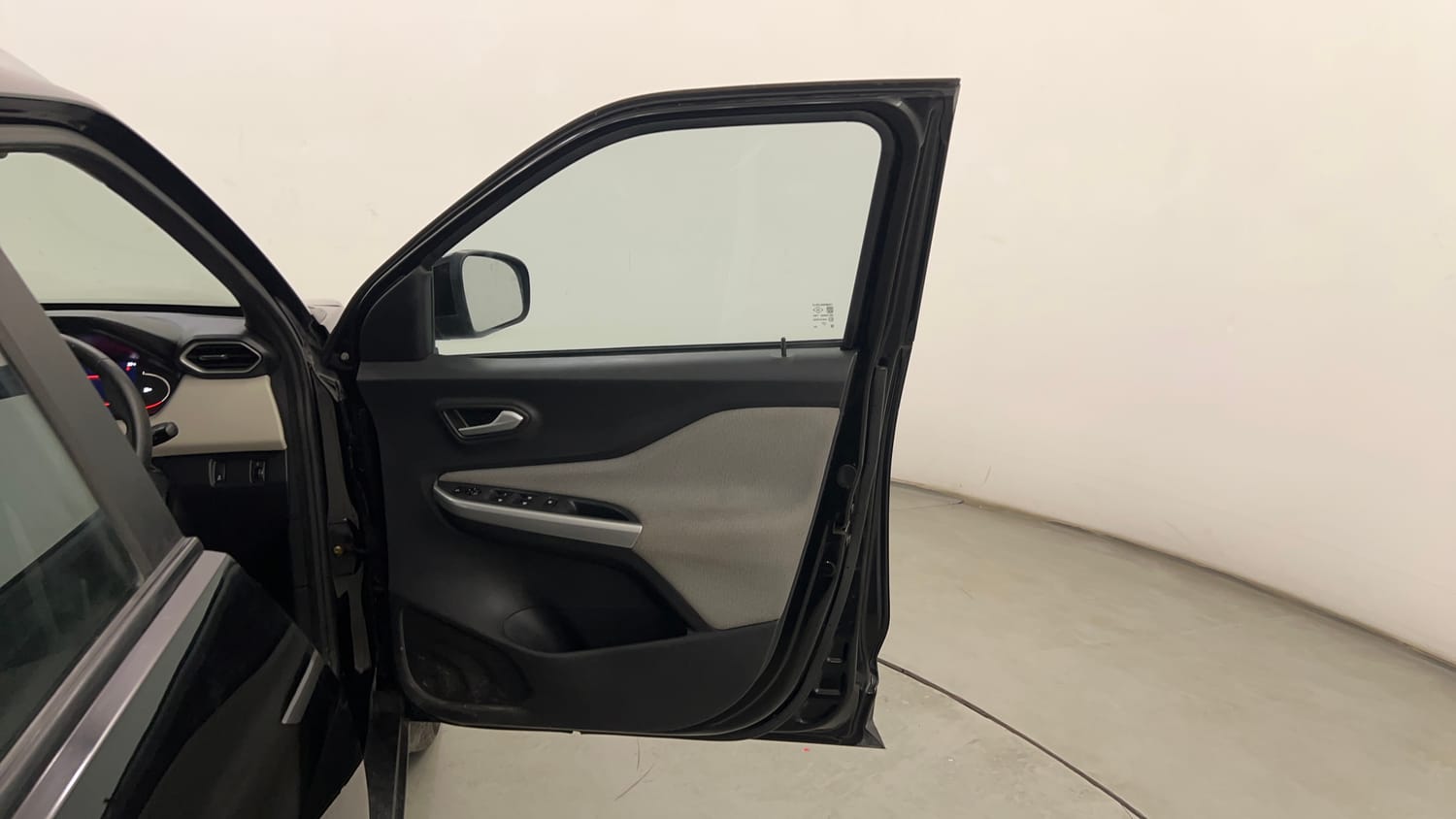 Used 2023 Nissan Magnite XV Petrol Manual interior RIGHT FRONT DOOR OPEN VIEW