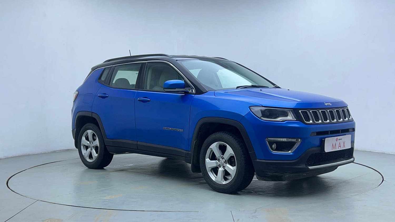 Used 2018 Jeep Compass Limited 1.4 Petrol AT Petrol Automatic exterior RIGHT FRONT CORNER VIEW