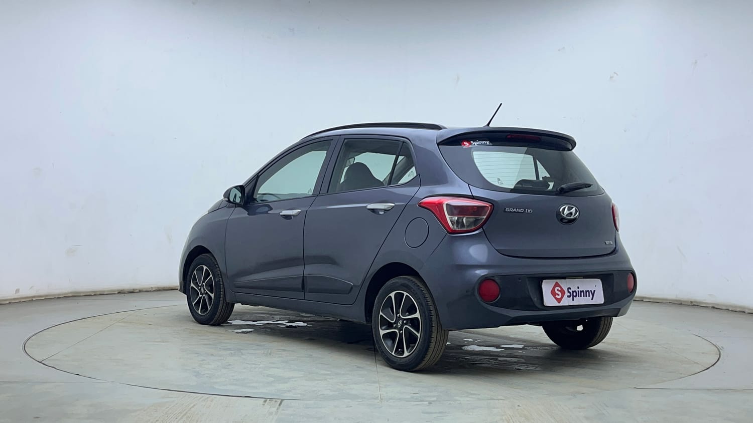 Used 2017 Hyundai Grand i10 Asta 1.2 Kappa VTVT Petrol Manual exterior LEFT REAR CORNER VIEW