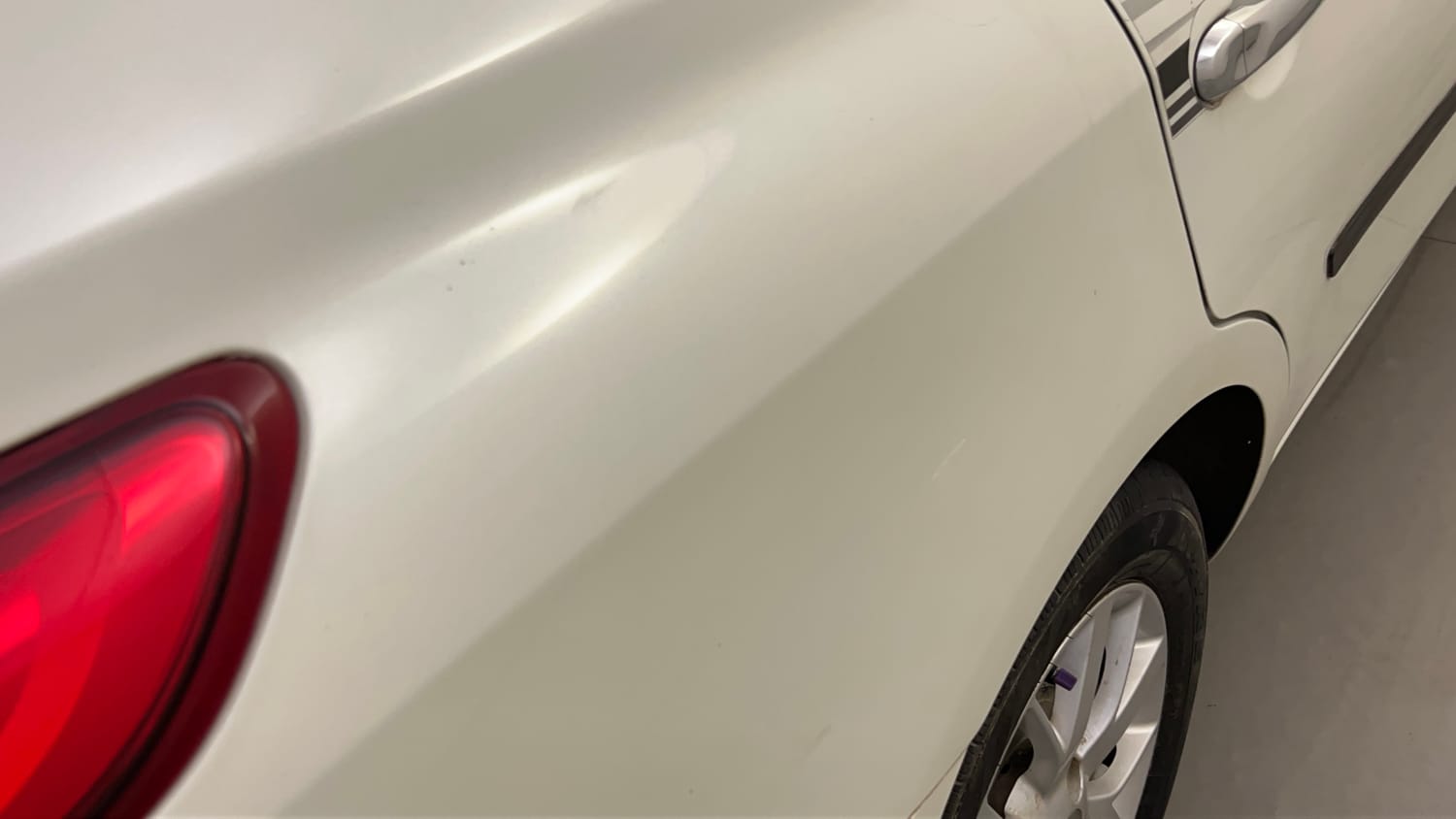 Used 2018 Nissan Sunny XV CVT Petrol Automatic dents MINOR DENT