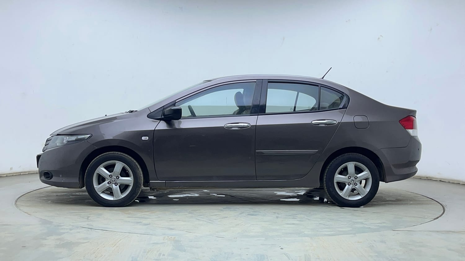 Used 2011 Honda City 1.5 V AT Petrol Automatic exterior LEFT SIDE VIEW