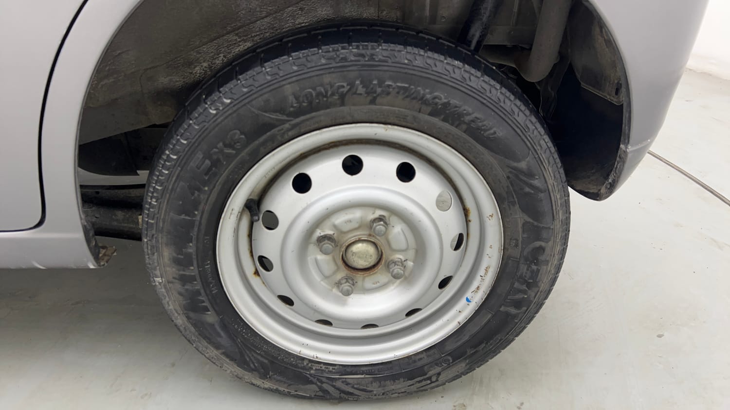 Used 2018 Maruti Suzuki Wagon R LXI CNG Cng Manual tyres LEFT REAR TYRE RIM VIEW
