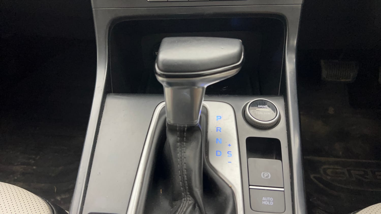 Used 2022 Hyundai Creta SX (O) 1.5 Petrol IVT Petrol Automatic interior GEAR  KNOB VIEW