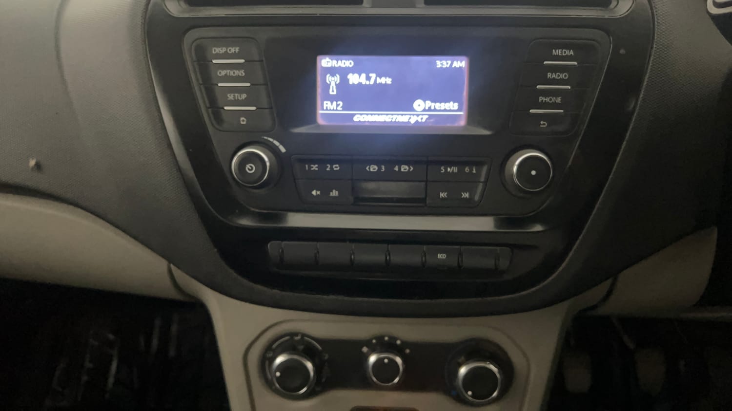 Used 2019 Tata Tiago Revotron XZ w/o Alloy Petrol Manual top_features Integrated (in-dash) music system