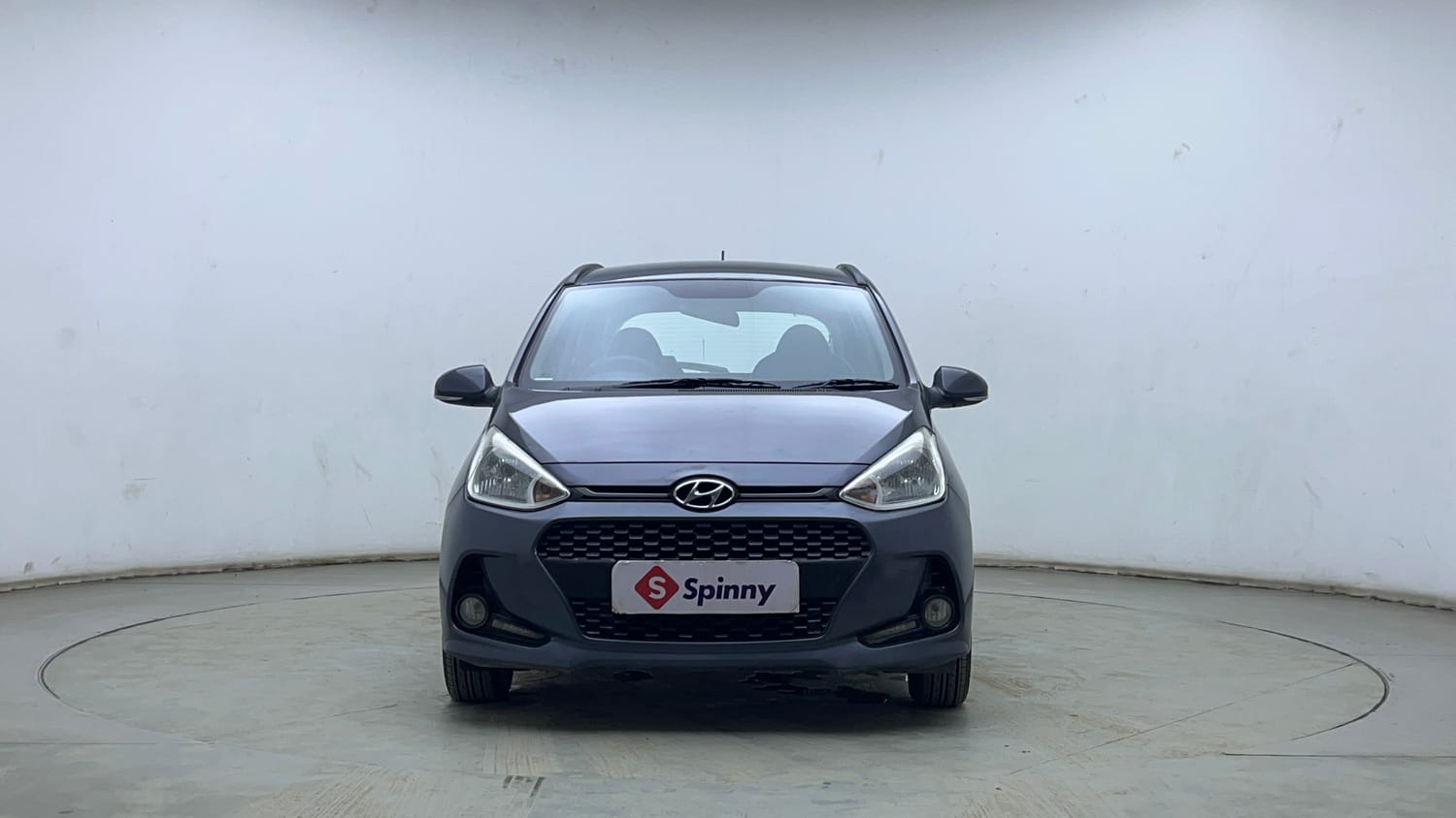 Used 2017 Hyundai Grand i10 Asta 1.2 Kappa VTVT Petrol Manual exterior FRONT VIEW