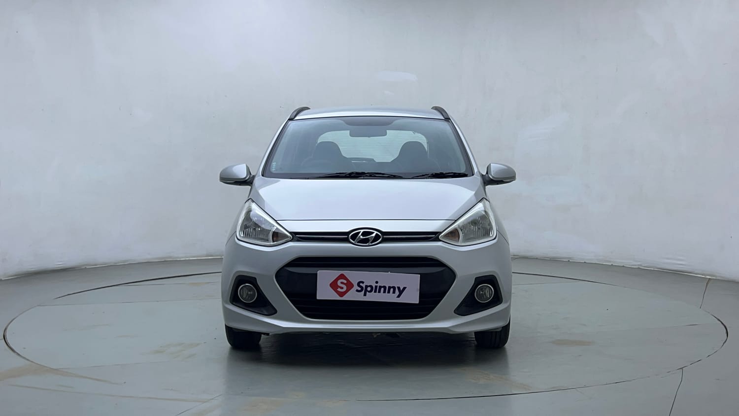 Used 2015 Hyundai Grand i10 Asta AT 1.2 Kappa VTVT Petrol Automatic exterior FRONT VIEW