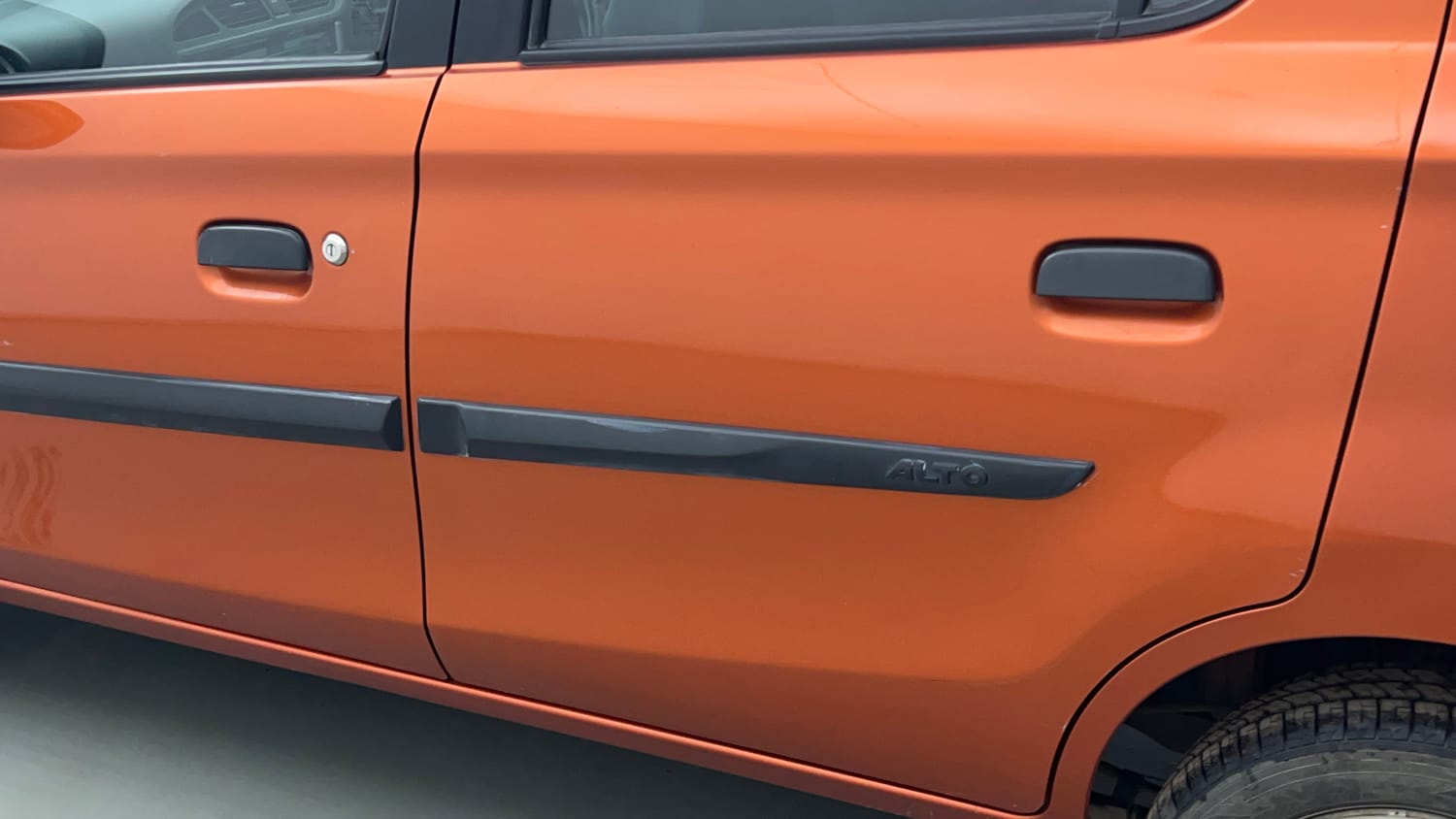 Used 2018 maruti-suzuki Alto K10 VXi (O) AMT Petrol Automatic dents MINOR DENT