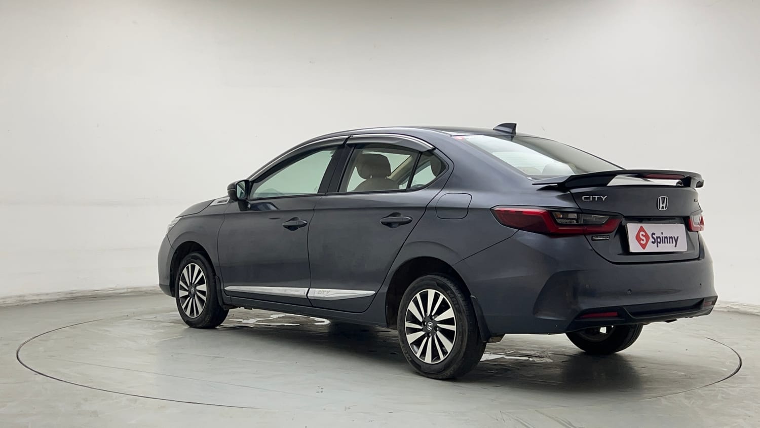 Used 2023 Honda City V Petrol MT Petrol Manual exterior LEFT REAR CORNER VIEW