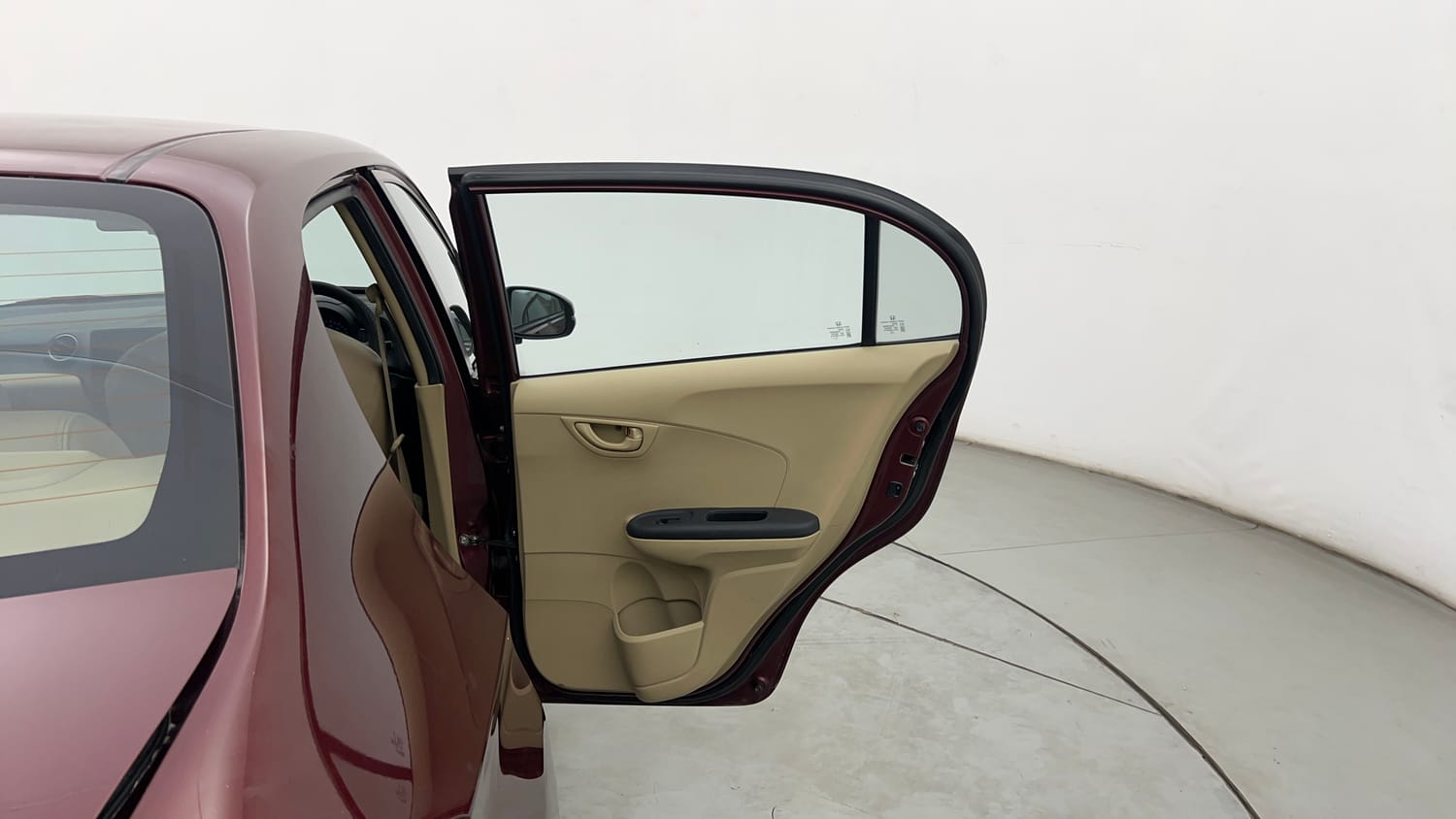 Used 2015 Honda Amaze 1.2 S i-VTEC Petrol Manual interior RIGHT REAR DOOR OPEN VIEW