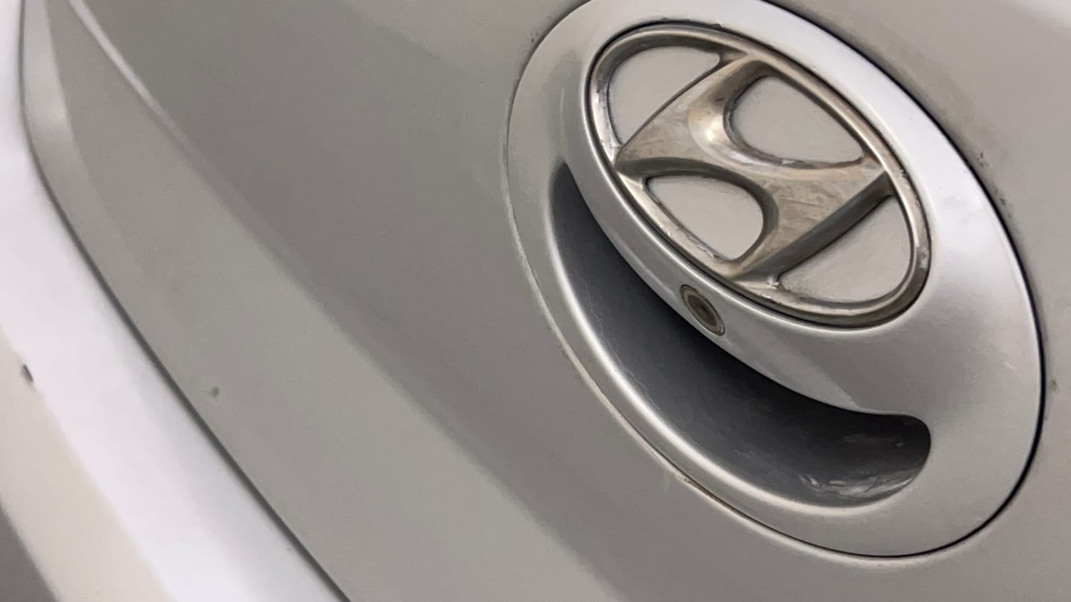 Used 2014 Hyundai i20 Sportz 1.2 Petrol Manual top_features Rear camera