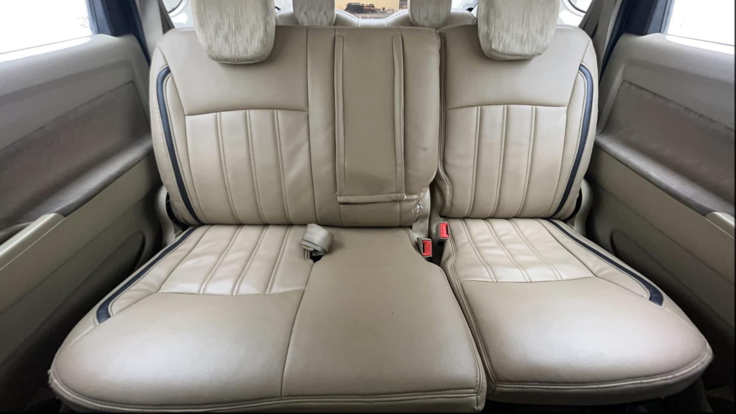 Used 2014 Maruti Suzuki Ertiga Vxi Petrol Manual interior REAR SEAT CONDITION VIEW