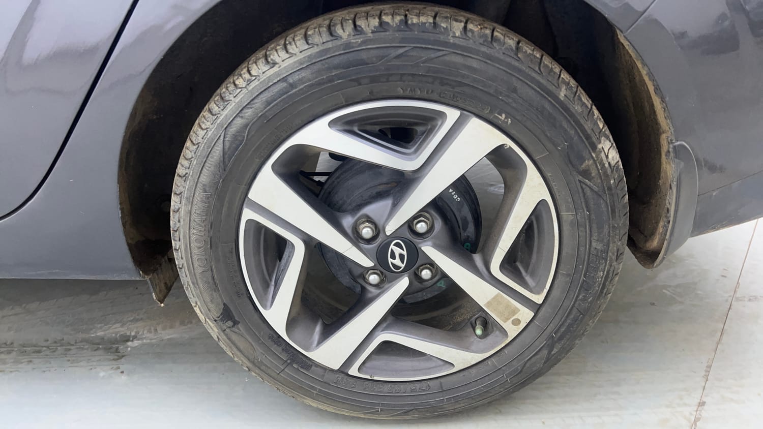 Used 2022 Hyundai Aura SX Plus 1.2 AMT Petrol Petrol Automatic tyres LEFT REAR TYRE RIM VIEW