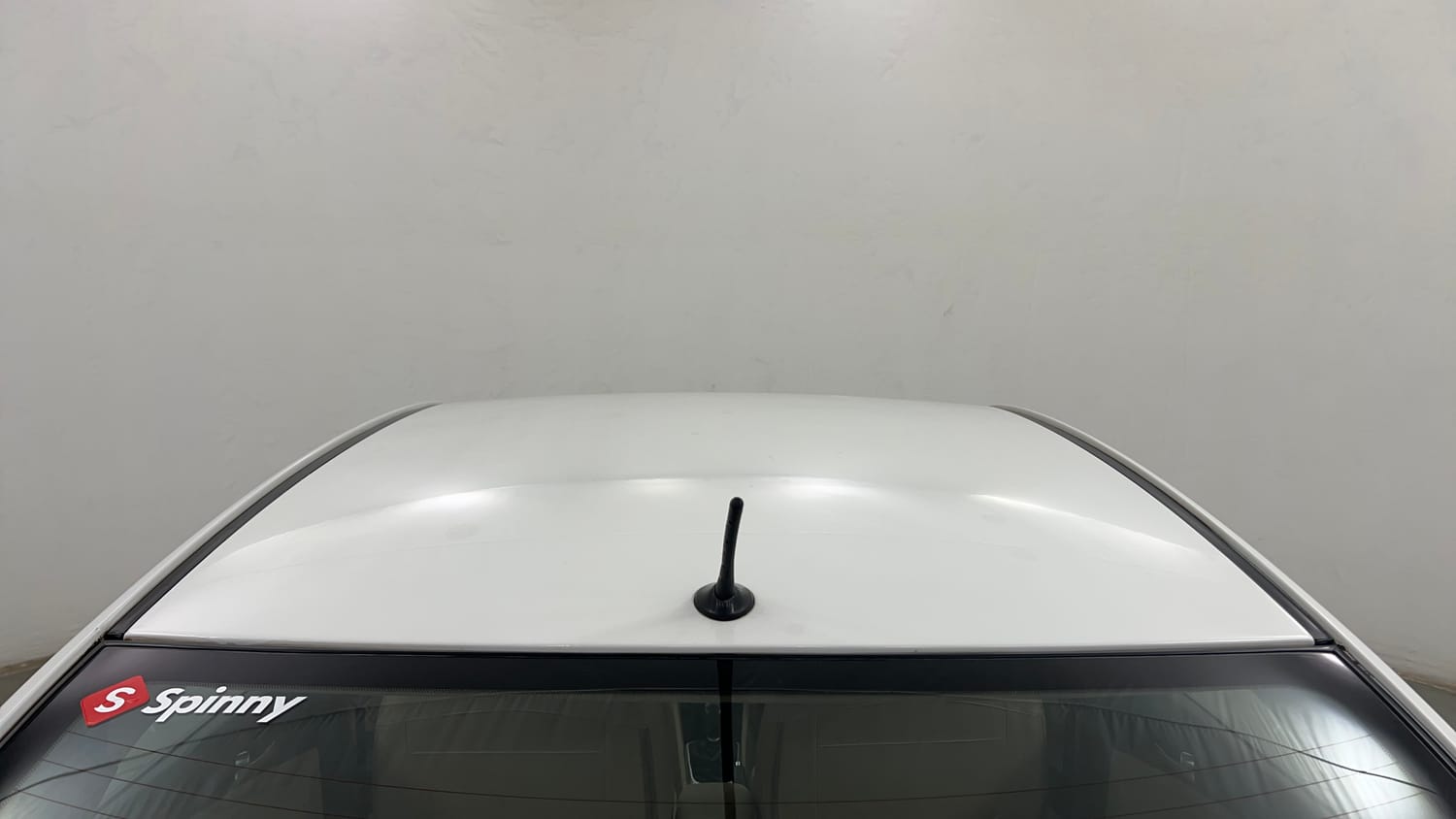 Used 2015 Hyundai Verna Fluidic 1.6 VTVT SX Petrol Manual exterior EXTERIOR ROOF VIEW