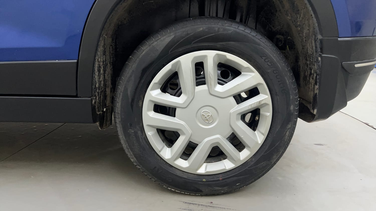 Used 2022 Toyota Urban Cruiser Mid Grade MT Petrol Manual tyres LEFT REAR TYRE RIM VIEW