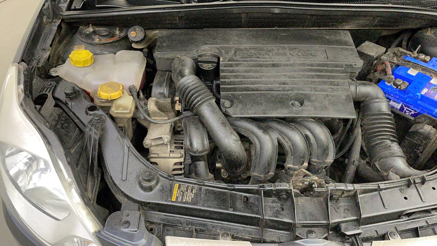 Used 2013 Ford Figo Duratec Petrol ZXI 1.2 Petrol Manual engine ENGINE RIGHT SIDE VIEW