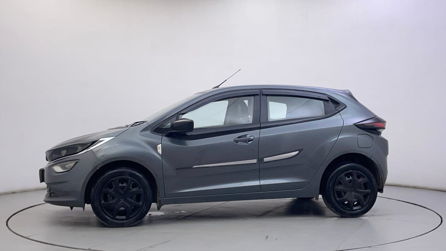 Used 2021 Tata Altroz XM Plus Petrol Petrol Manual exterior LEFT SIDE VIEW