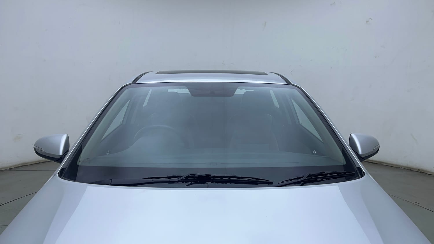 Used 2017 Hyundai Verna SX (O) 1.6 VTVT AT Petrol Automatic exterior FRONT WINDSHIELD VIEW