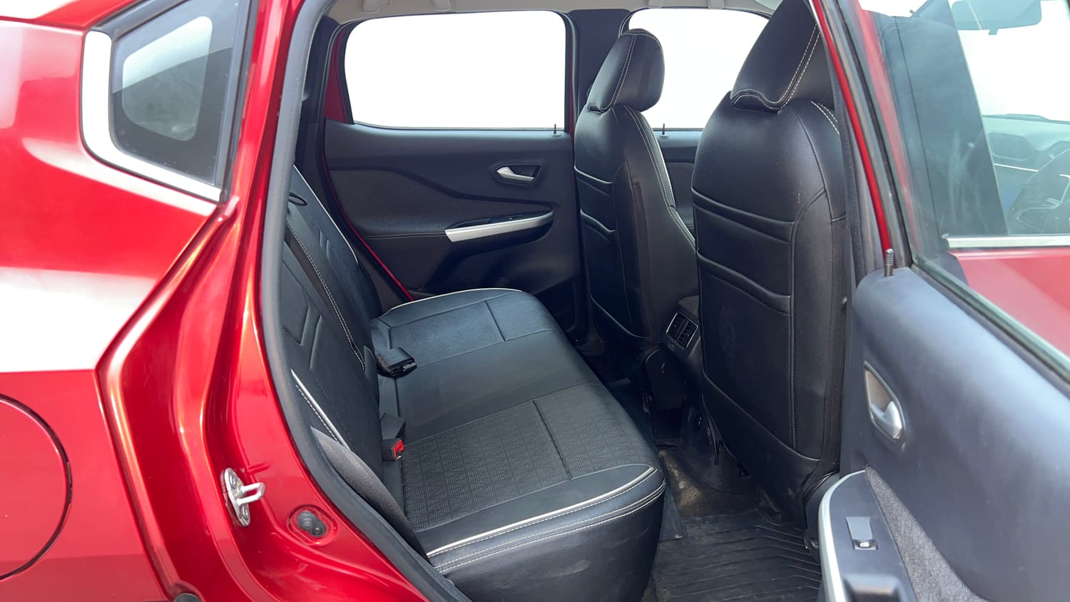 Used 2023 Nissan Magnite XV Premium Turbo Petrol Manual interior RIGHT SIDE REAR DOOR CABIN VIEW