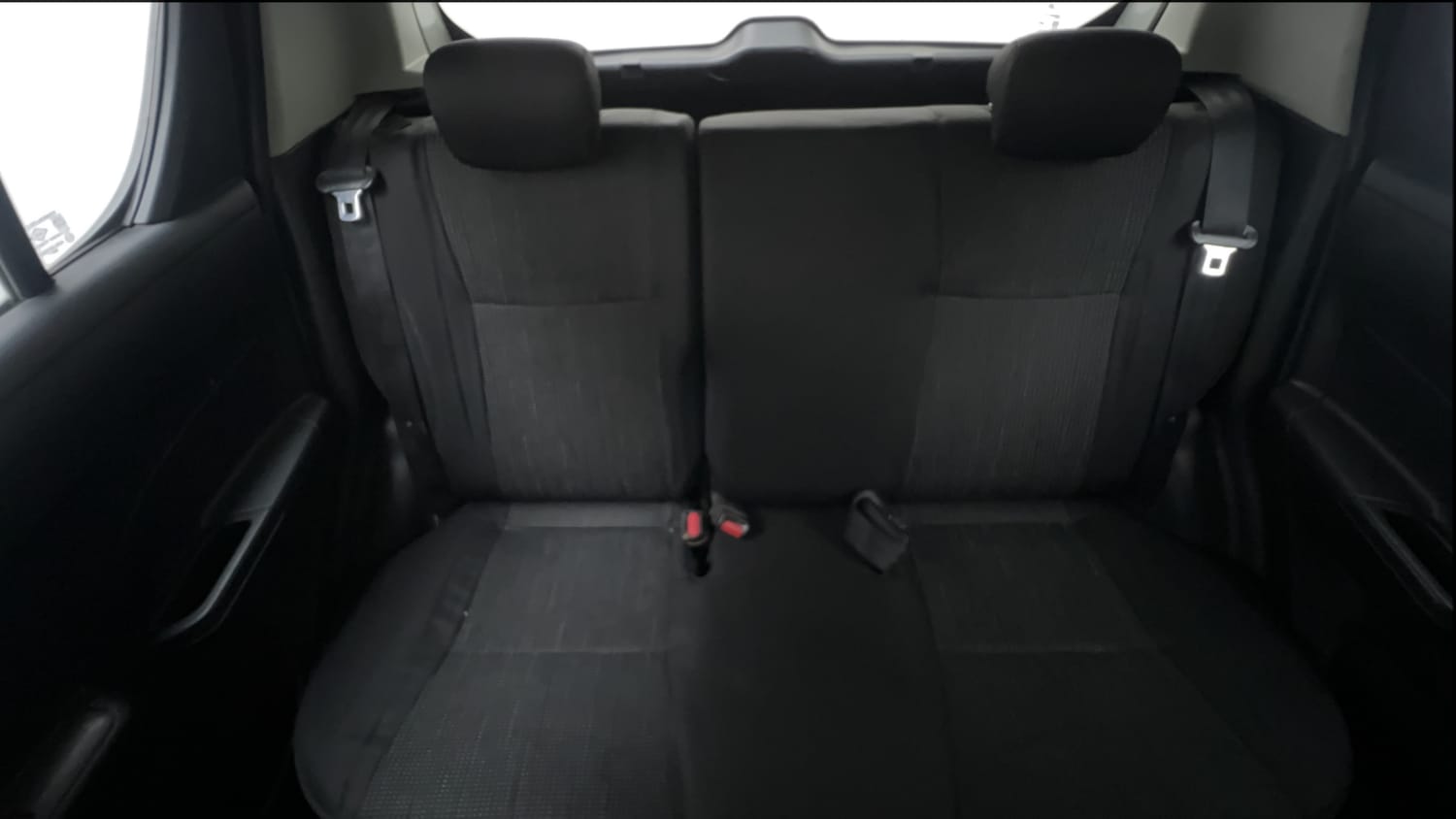 Used 2017 Maruti Suzuki Swift LXi (O) Petrol Manual interior REAR SEAT CONDITION VIEW