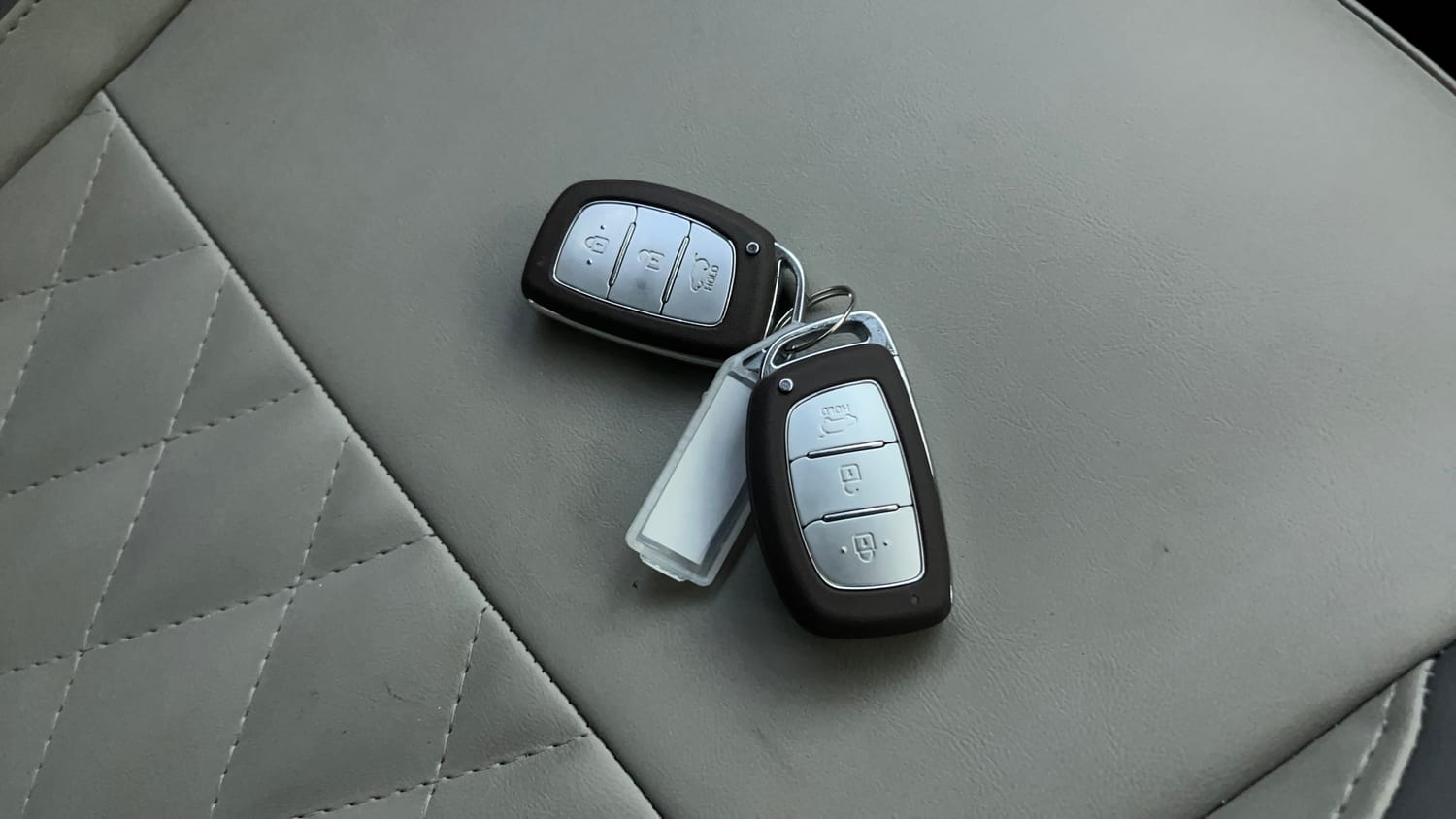 Used 2022 Hyundai Venue SX 1.2 Petrol Petrol Manual extra CAR KEY VIEW