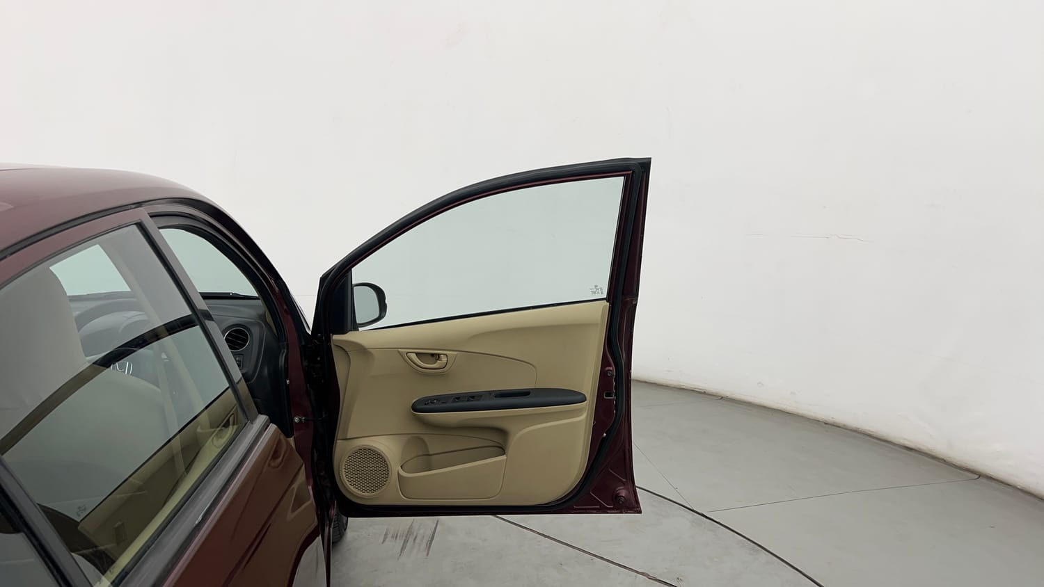 Used 2015 Honda Amaze 1.2 S i-VTEC Petrol Manual interior RIGHT FRONT DOOR OPEN VIEW
