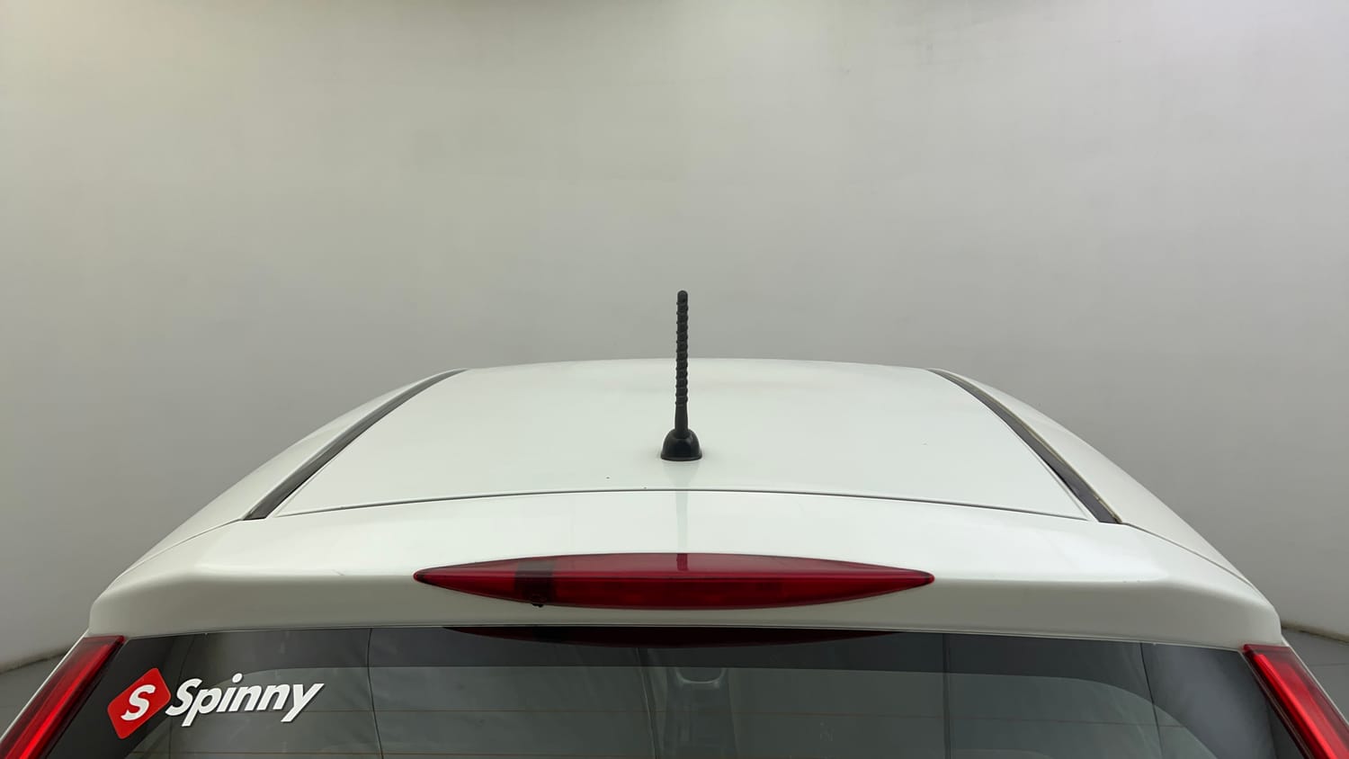 Used 2016 Honda Jazz V Petrol Petrol Manual exterior EXTERIOR ROOF VIEW