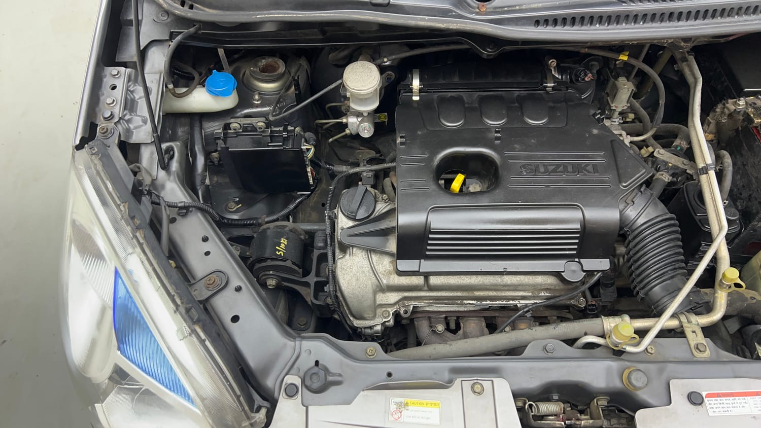 Used 2018 Maruti Suzuki Wagon R LXI CNG Cng Manual engine ENGINE RIGHT SIDE VIEW