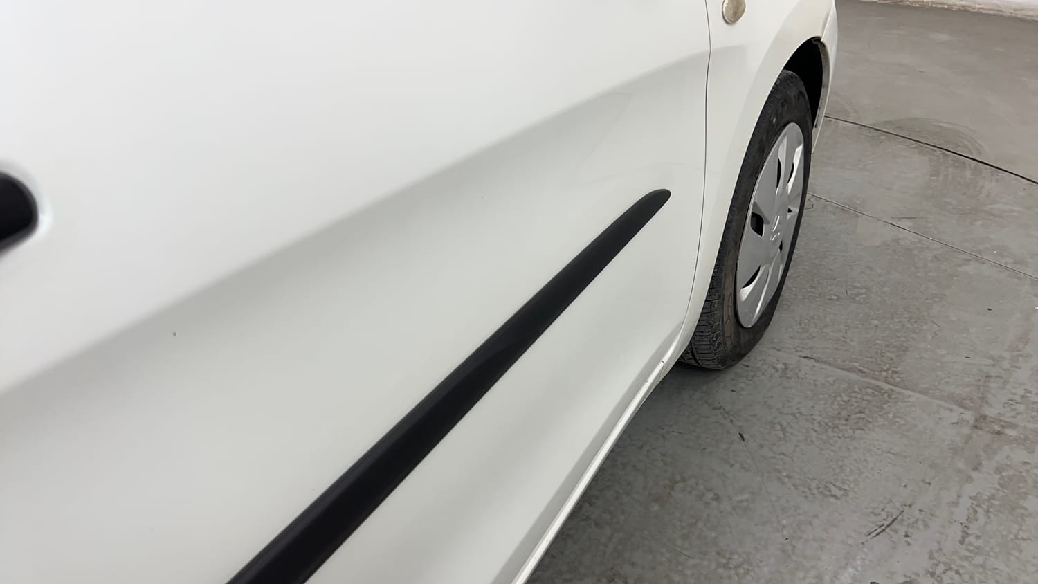 Used 2016 Maruti Suzuki Celerio VXi CNG Cng Manual dents MINOR SCRATCH