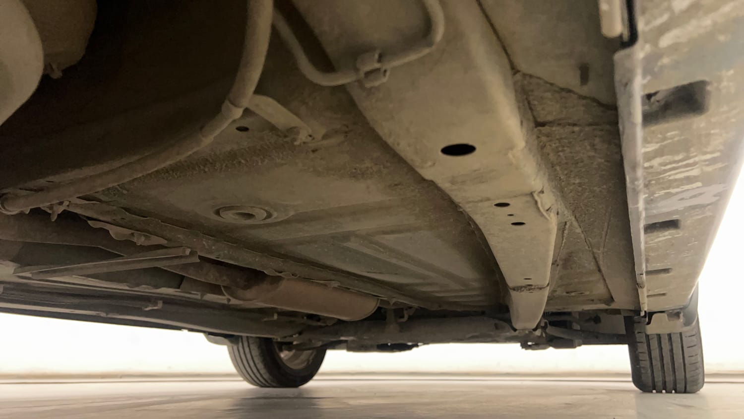 Used 2016 null Petrol Manual extra REAR RIGHT UNDERBODY VIEW