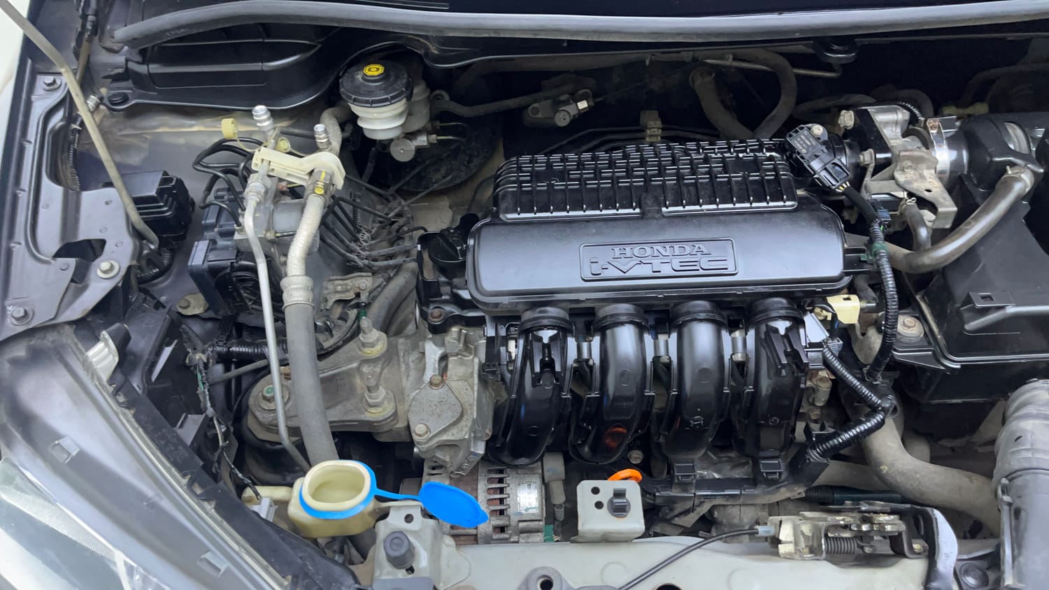 Used 2016 Honda Jazz VX Petrol Petrol Manual engine ENGINE RIGHT SIDE VIEW