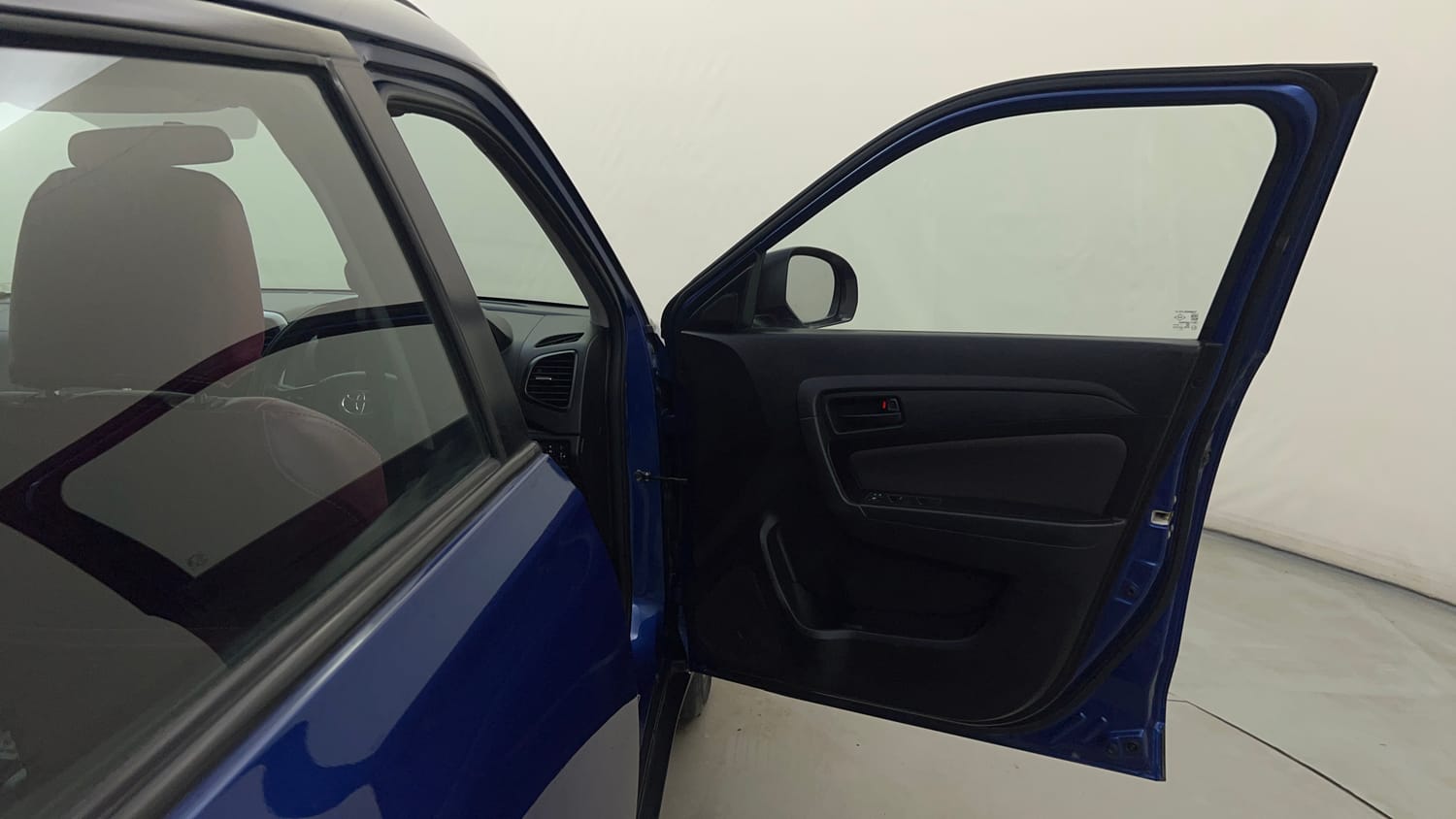 Used 2022 Toyota Urban Cruiser Mid Grade MT Petrol Manual interior RIGHT FRONT DOOR OPEN VIEW