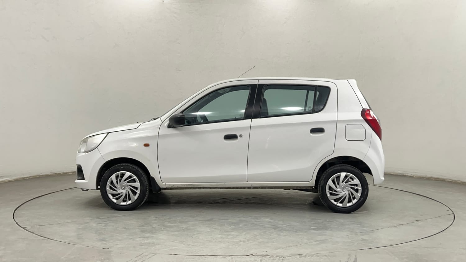 Used 2016 Maruti Suzuki Alto K10 VXi AMT Petrol Automatic exterior LEFT SIDE VIEW
